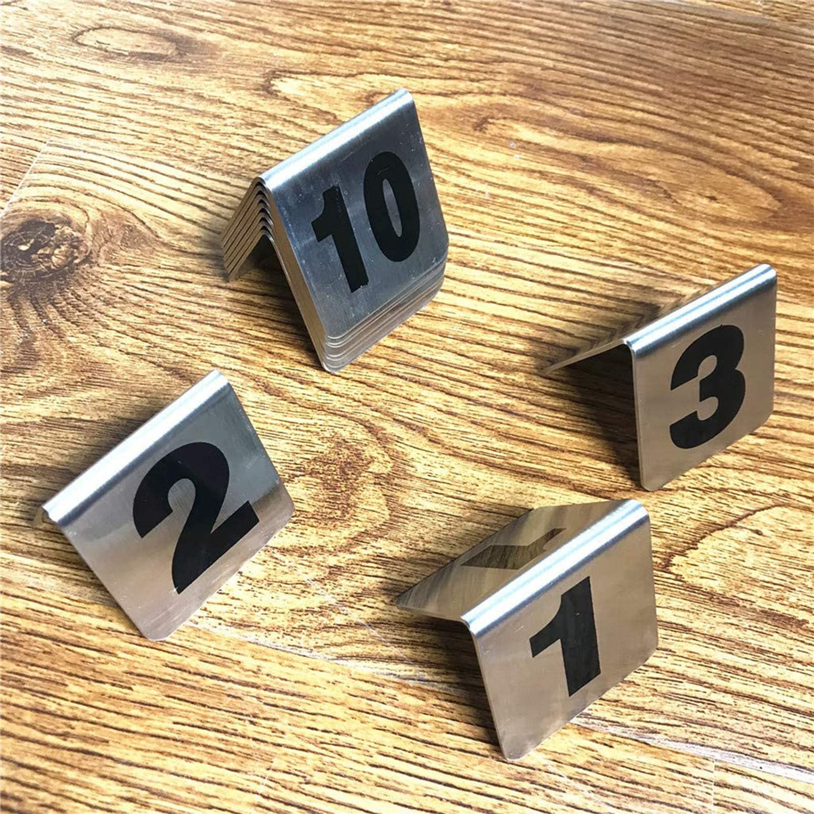 V3VOGUE Stainless Steel Table Number Signs - for Cafés Restaurant Bars Weddings Parties - Tent Style Table Numbers 1-50/1-100 - Sturdy Stable - Stackable Metal Table Number Cards