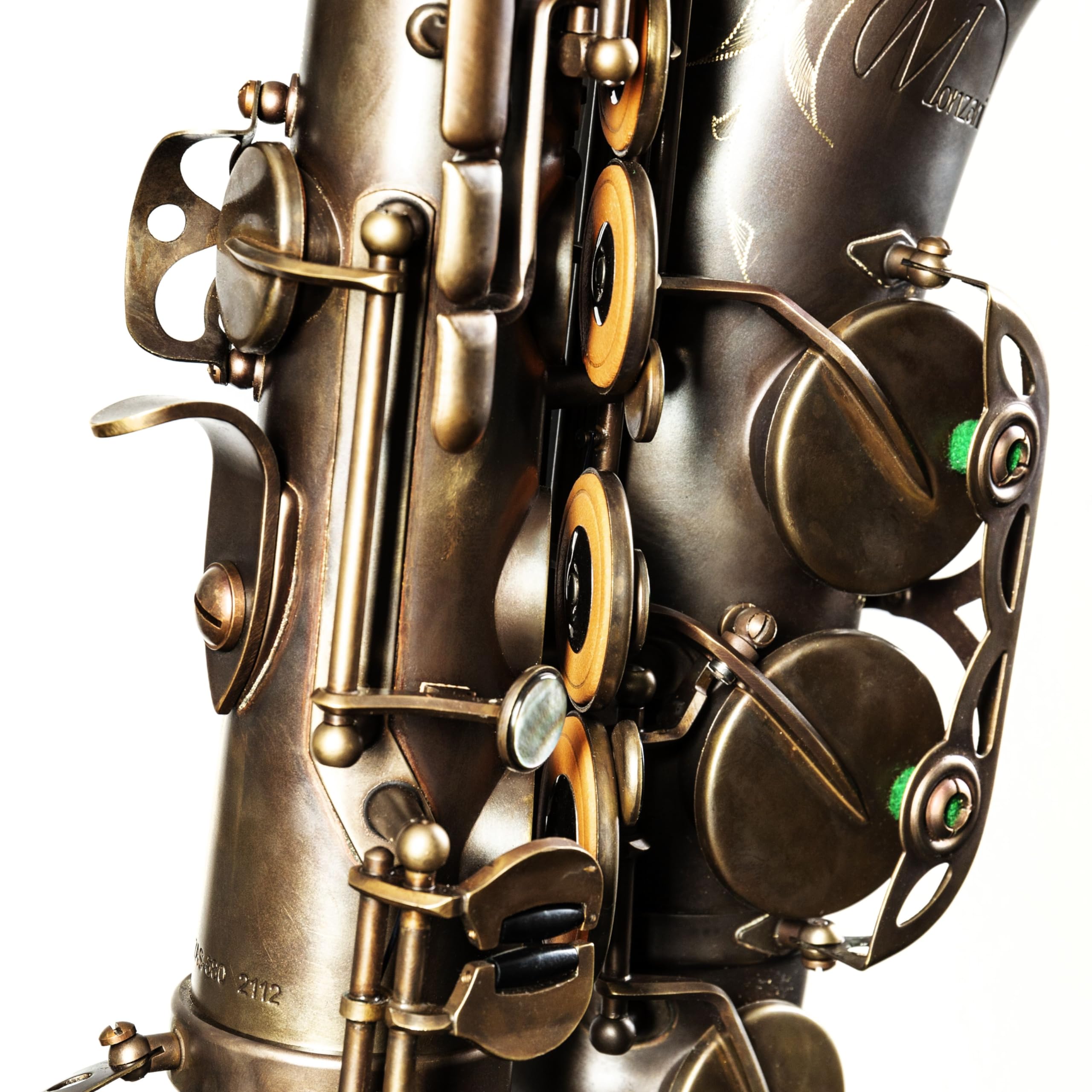Monzani MZAS-580 Altsaxophon, Unlackiert, Messingkorpus, Handgraviert, Vintage Sound, Inklusive Mundstück und Wischer, Koffer und Tragegestell, Perfekte Intonation, Hochwertige Polster, Blaustahl