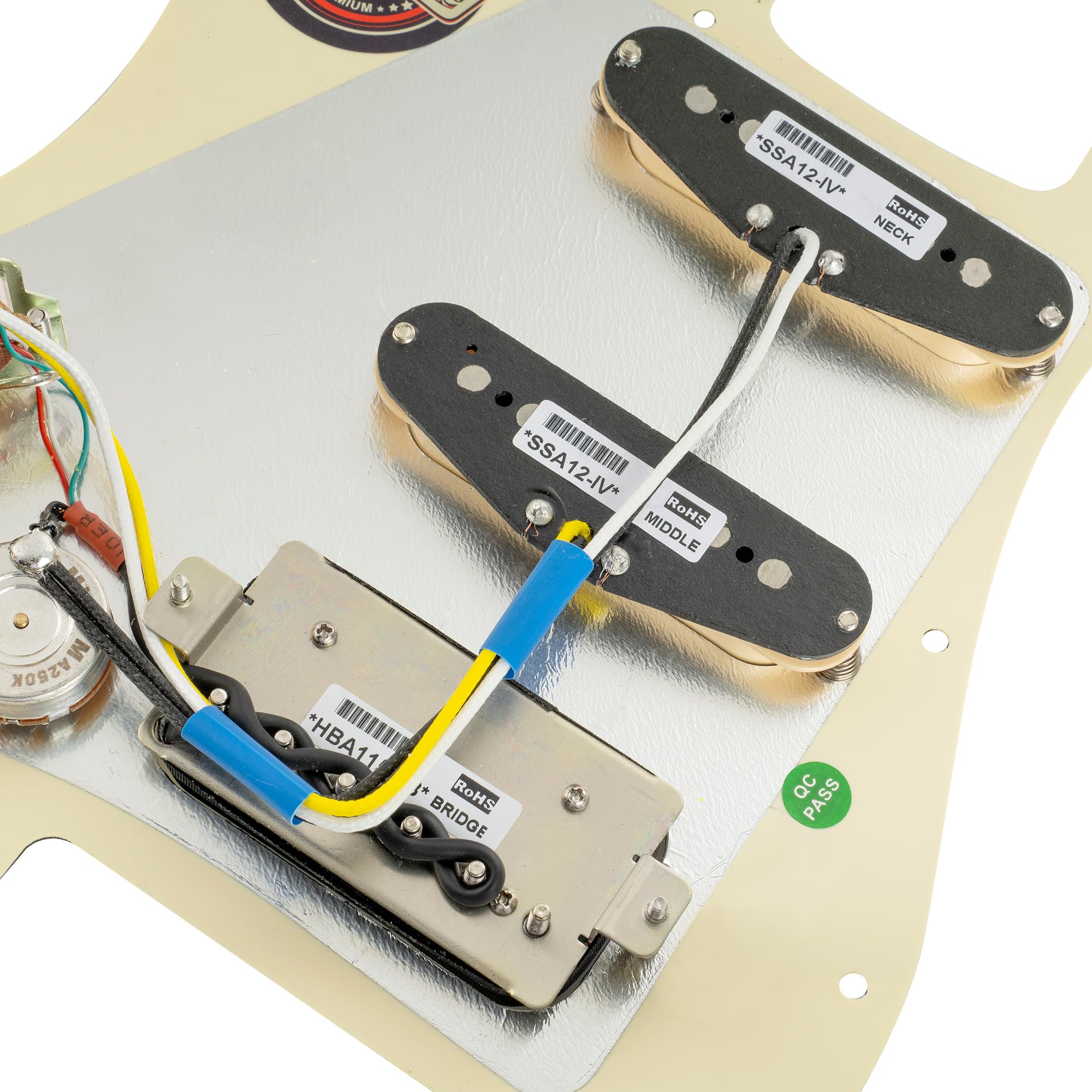 Musiclily Pro Auto-Split SSH Golpeador Precableado Pre-wired Loaded Pickguard con Pastillas Artec Alnico 5 para Guitarra Eléctrica Tipo Strato, 4 capas Aged White Pearl