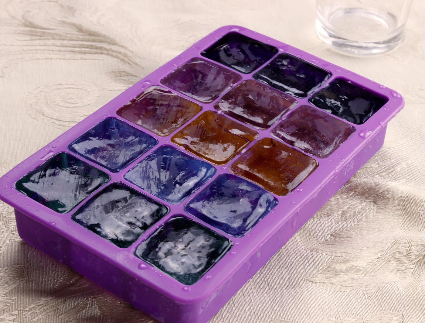 Elbee Home Silicone Ice Cube Trays 2 Pack, 15 Cubes Each, Whiskey, Purple