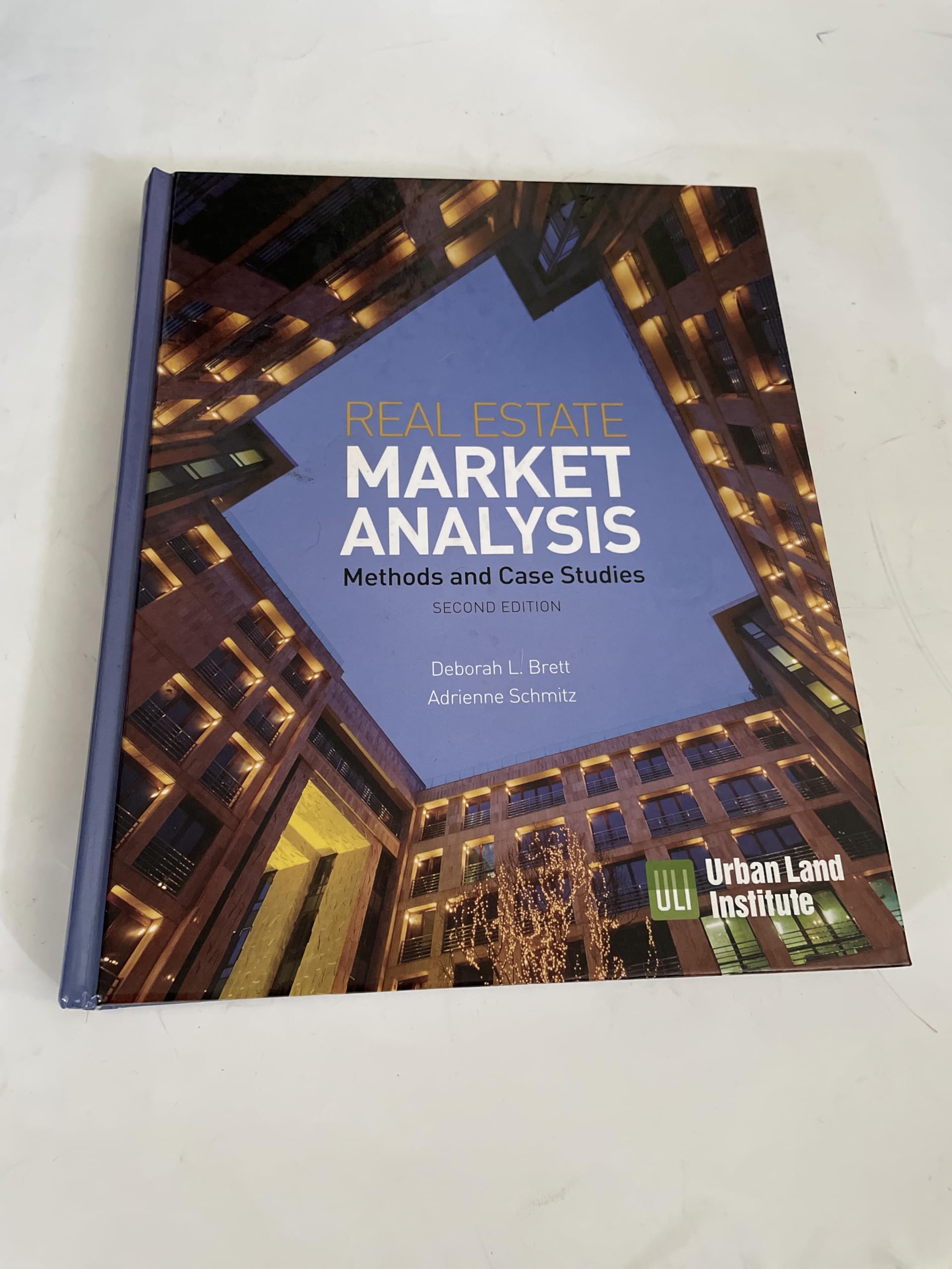 Buy Real Estate Market Analysis: Methods and Case Studies — BookShops.in
