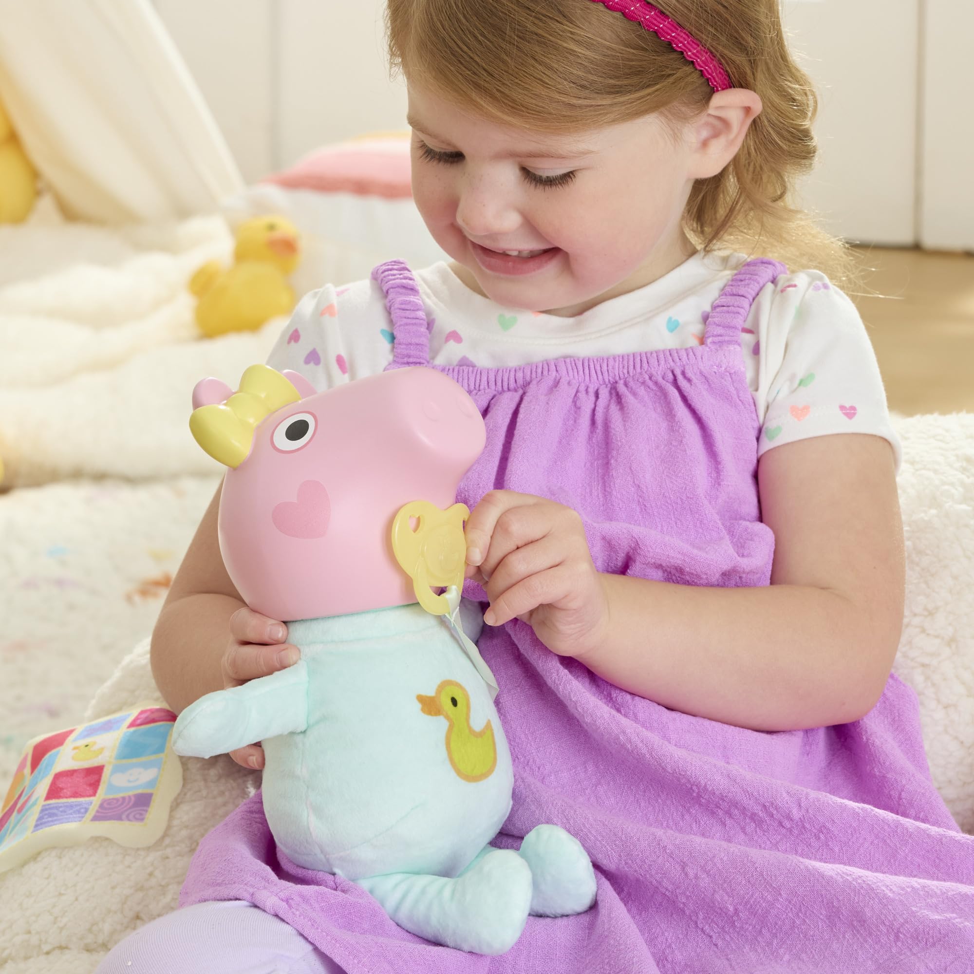 Peppa Pig Interaktywna Lalka Świnka Peppa Chrumkanie i Przytulanie Evie