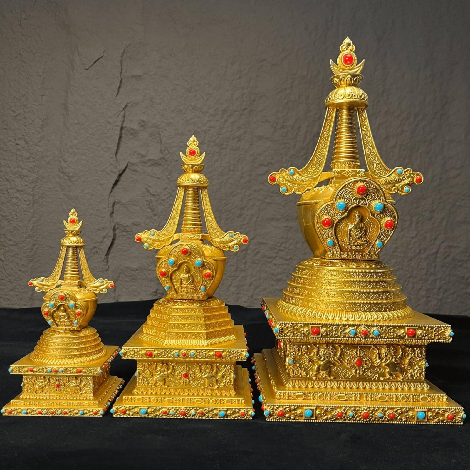 Pagoda Budista Stupa Torre Estatua Escultura de Latón con Diseño Detallado y Buda Interno Símbolo de Protección y Adecuada para Altar Meditación, 21cm 21cm 44cm, Torre Jixiangmen