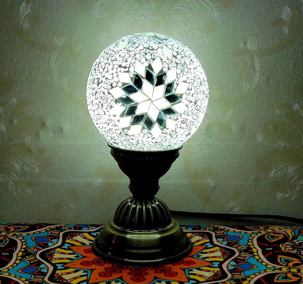 Maimeili Retro Turkish Mosaic Vase Lamp Turkish Moroccan Table Lamp Colorful Handmade Glass Vase with Wood Base for Flowers USB Charge Decor Light for Bedroom Ambient Living Room Farmhouse