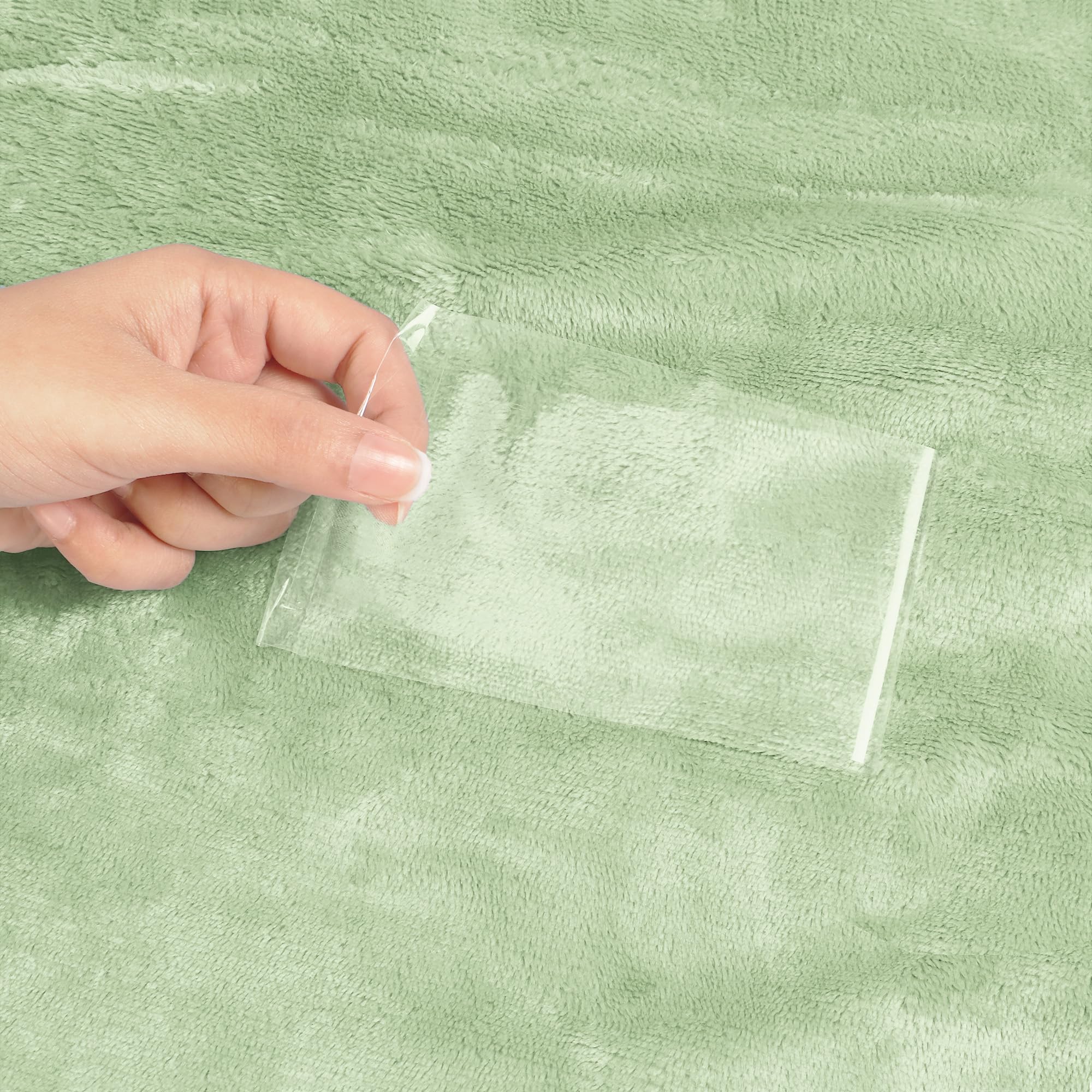 Utopia Bedding Sherpa Blanket Twin Size [Sage Green, 90x66 Inches] - 480GSM Thick Warm Plush Fleece Reversible Blanket for Bed, Sofa, Couch, Camping and Travel