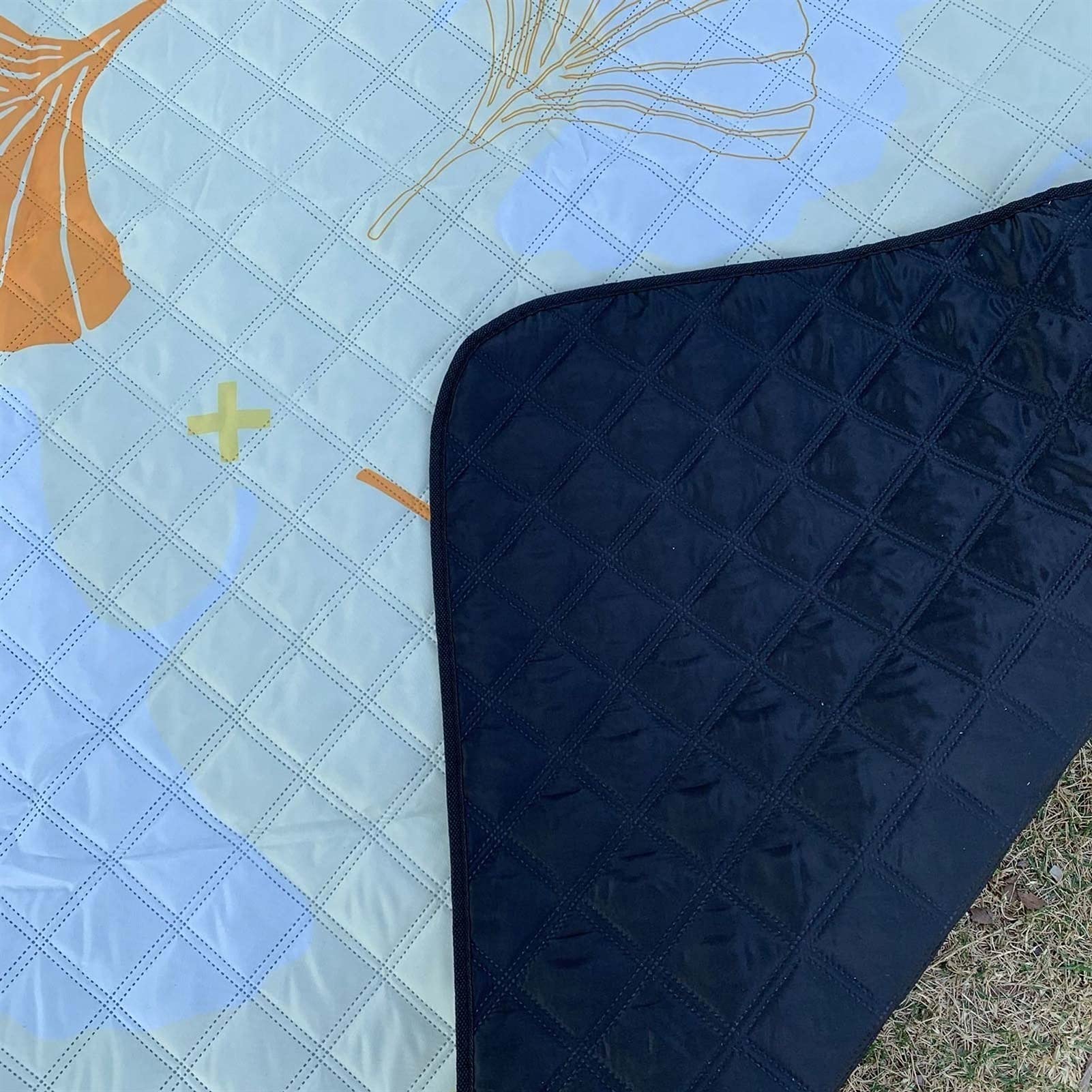 Couverture de Pique Niques, 200 x 200 cm, Natte de Plage Imperméable, Tapis Pique Niques Nappe Picnic pour Extérieur Camping Parc Cour (Color : Red Grid)