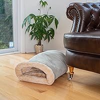 Vista 2 de Cama estilo cueva para gatos y perros pequeños de Armarkat, Tonos café