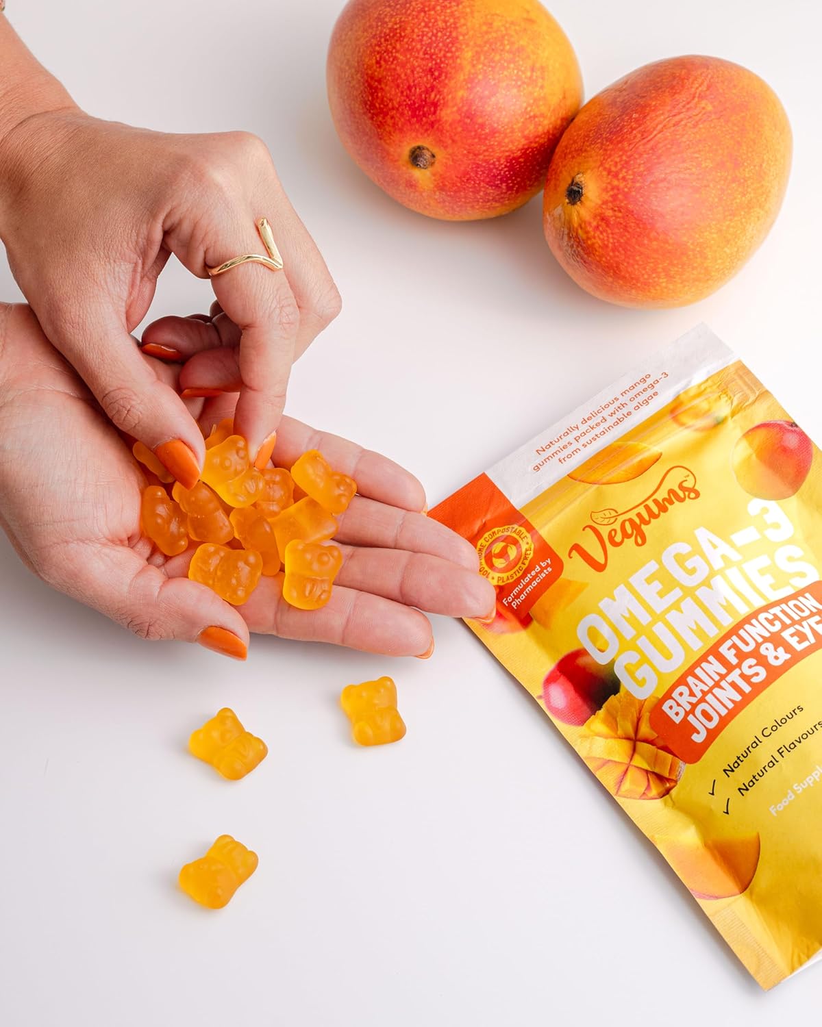 Vegums Fish-Free Omega-3 Gummies - 60 Orange-Flavored Algae-Based Omega-3 (DHA) & Vitamin E Supplement for Kids & Adults - Vegan & Vegetarian Friendly