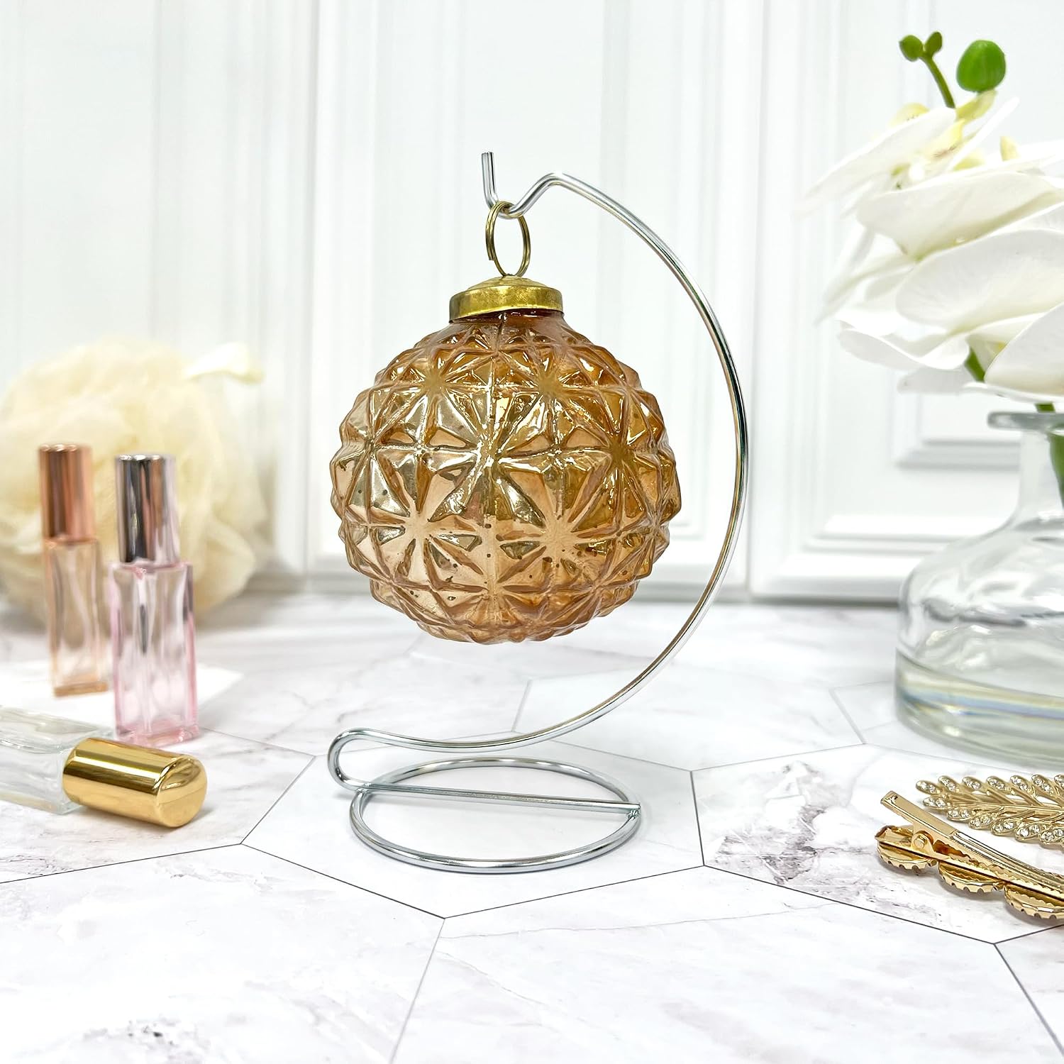 Plymor Simple Silver Ornament Stand, 6" H x 2.625" W x 2.625" D