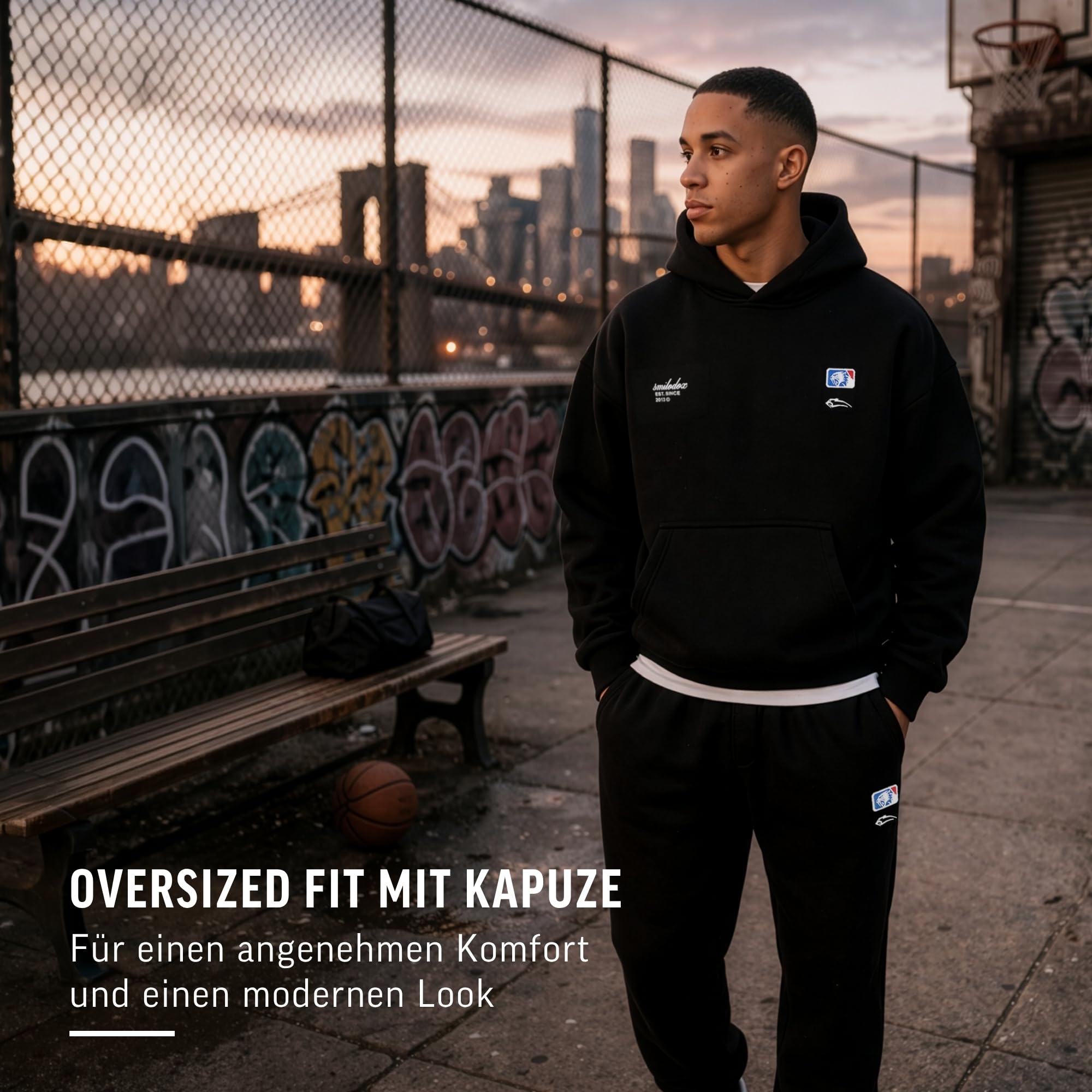 SMILODOX Hoodie Herren Striver, Oversized Kapuzenpullover mit Kängurutasche und Backprint, Pullover mit Rippbündchen, Streetwear, Baggy Fit, Casual Fit, Sportbekleidung für Gym & Freizeit