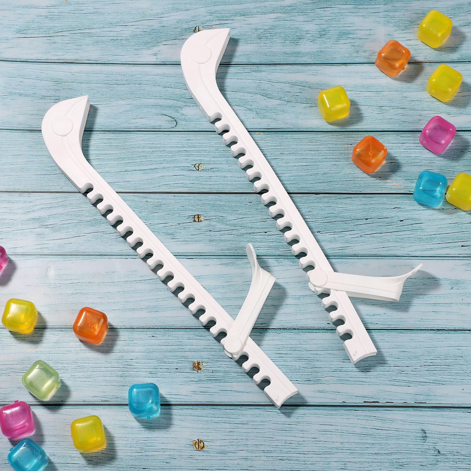 CUNTAUK Ice Skate Guards, Ice Skate Blade Covers, Sports Blade Cover Skate Blade Protector For Hockey Skates Figure Skates And Ice Skates (Green, Small