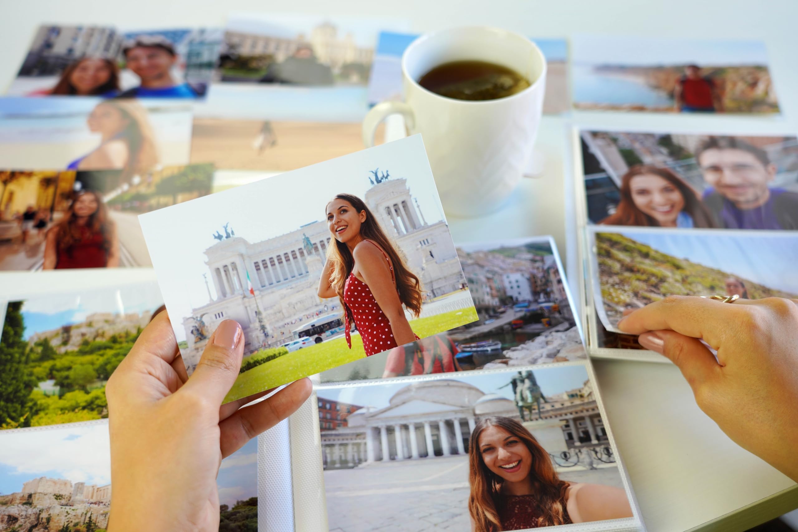 Stampa Foto Online 50-800pz da WHATSAPP o WeTransfer - Carta Fotografica Fujifilm 10x15 o 12x16 cm - Stampa le tue foto da Cellulare o da PC (500 Foto 10x15 cm)