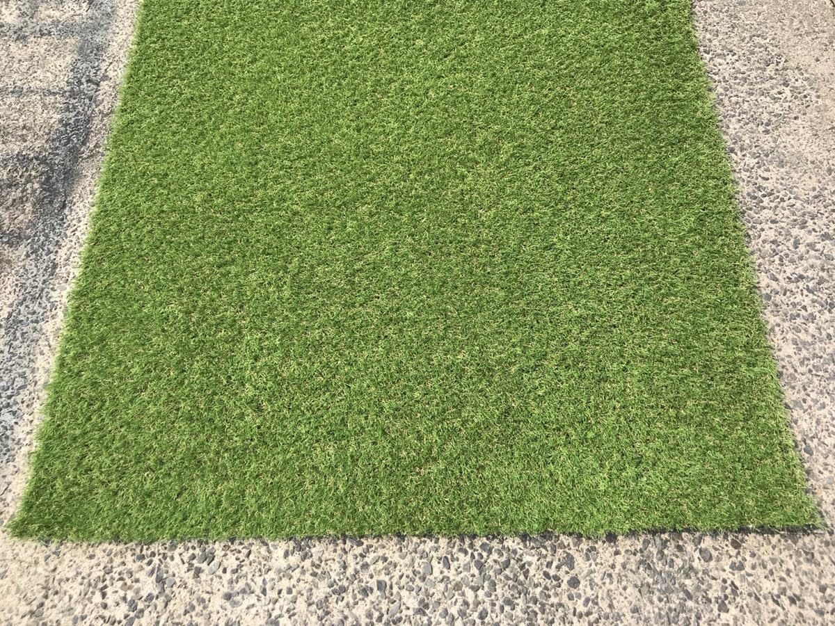 人工芝 シャインターフ 20mm 1×10m 夏色 ／MJ231013007【5961】 人工芝グラスターフ20 幅1m×長さ10m 1ロール 芝丈20mm静電気抑制 抗菌