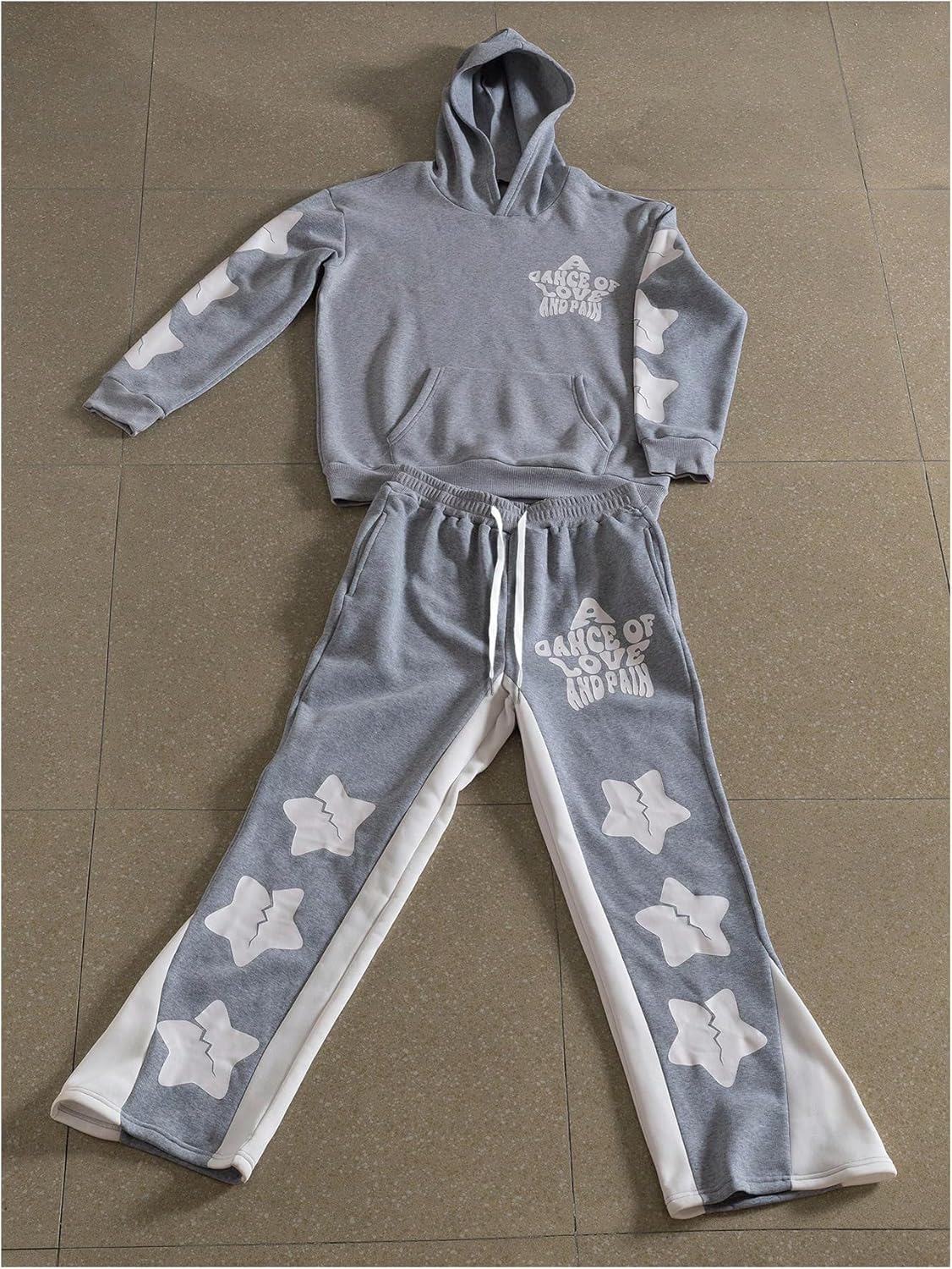 Men's 2 Piece Sweatsuit Long Sleeve Star Hoodie Pullover and Y2K Stacked Sweatpants Sets - Image 3
