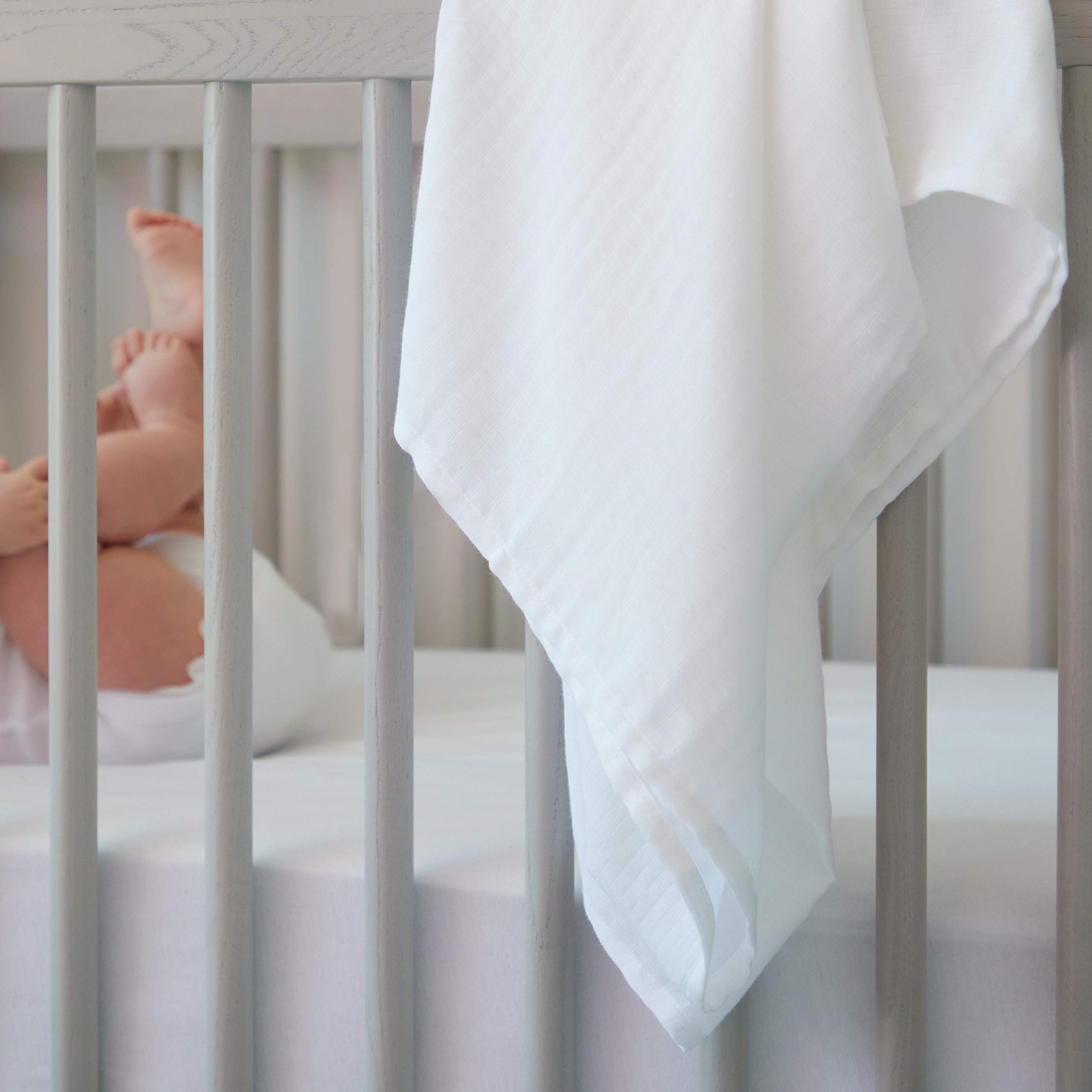 HonestBaby 3-Pack Organic Cotton Swaddle Blankets, Bright White, One Size