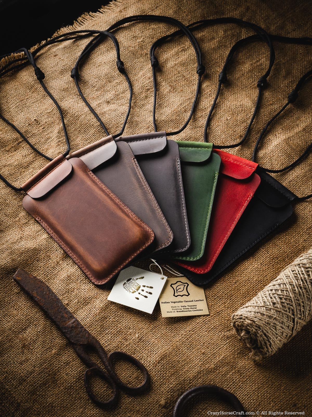Crazy Horse Craft, Handyhülle für iPhone 16 Pro Max / 16 Plus, Classic Brown, Handytasche zum Umhängen, Leder Hülle Handy Tasche Handysocken Mobil Etui Lanyard Phone Case Sleeve Cover, Enlarged