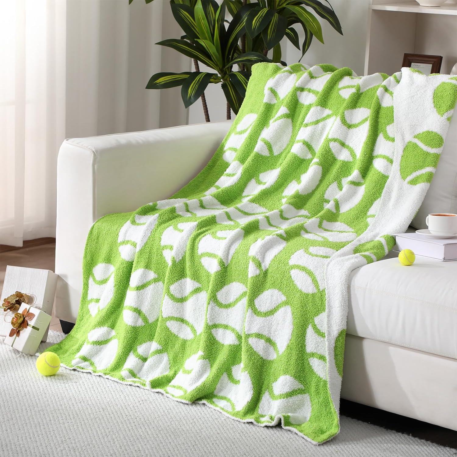 Buryeah Tennis Knit Throw Blanket Tennis Gifts for Fans Boys Men, 50 x 60 Inch Soft Green Sports Ball Pattern Reversible Knitted Throw Blanket for Couch Sofa Bed Home Decor