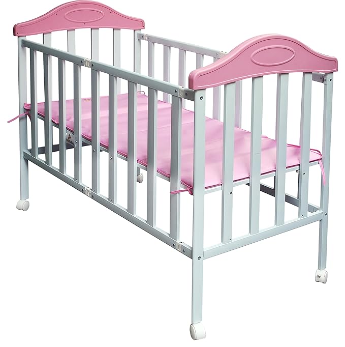 baby bed first cry