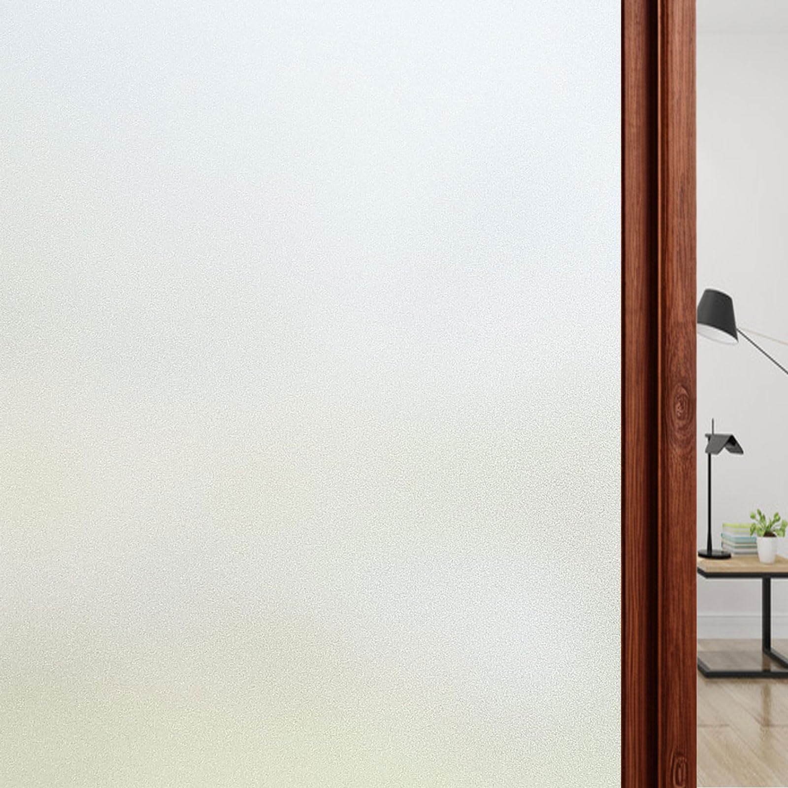 Opaque fenêtre film pour stopper le vis-à-vis et la chaleur dans la chambre