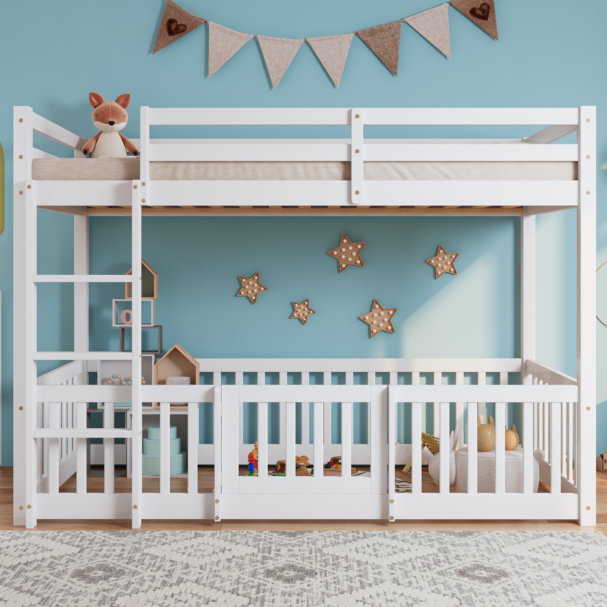 Etagenbett Kinderbett 90 x 200 mit Zäune und Türchen, Hochbett für 2 Kinder, Massivholz Bodenbett Stockbett Funktionsbett Jugendbett mit Leiter, Doppelbett mit Rausfallschutz und Lattenrost, Weiß