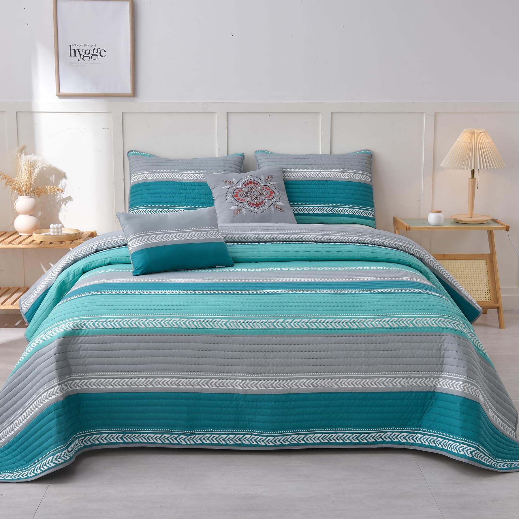 LINNUO HOURSE Quilt Set Queen Size 5 Pieces,Lightweight Microfiber Soft Bedspread,Boho Reversible Vintage Decor Coverlet Set for All Seasons