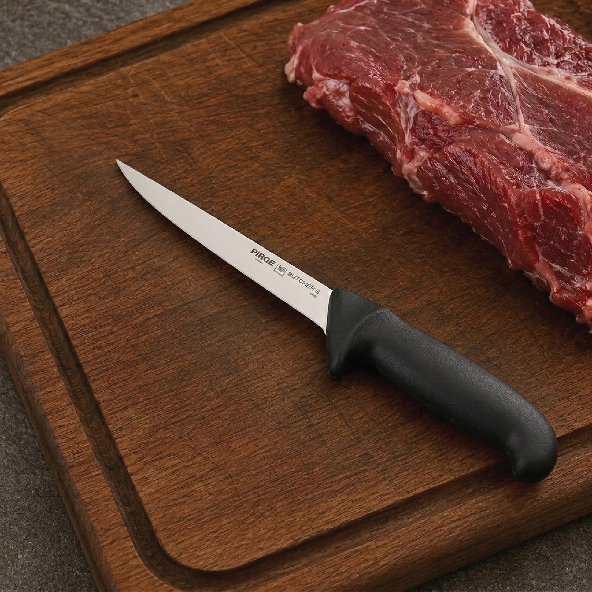 Pirge Butcher's Germany Sıyırma Bıçağı Kıvrık Sert 15 cm Siyah