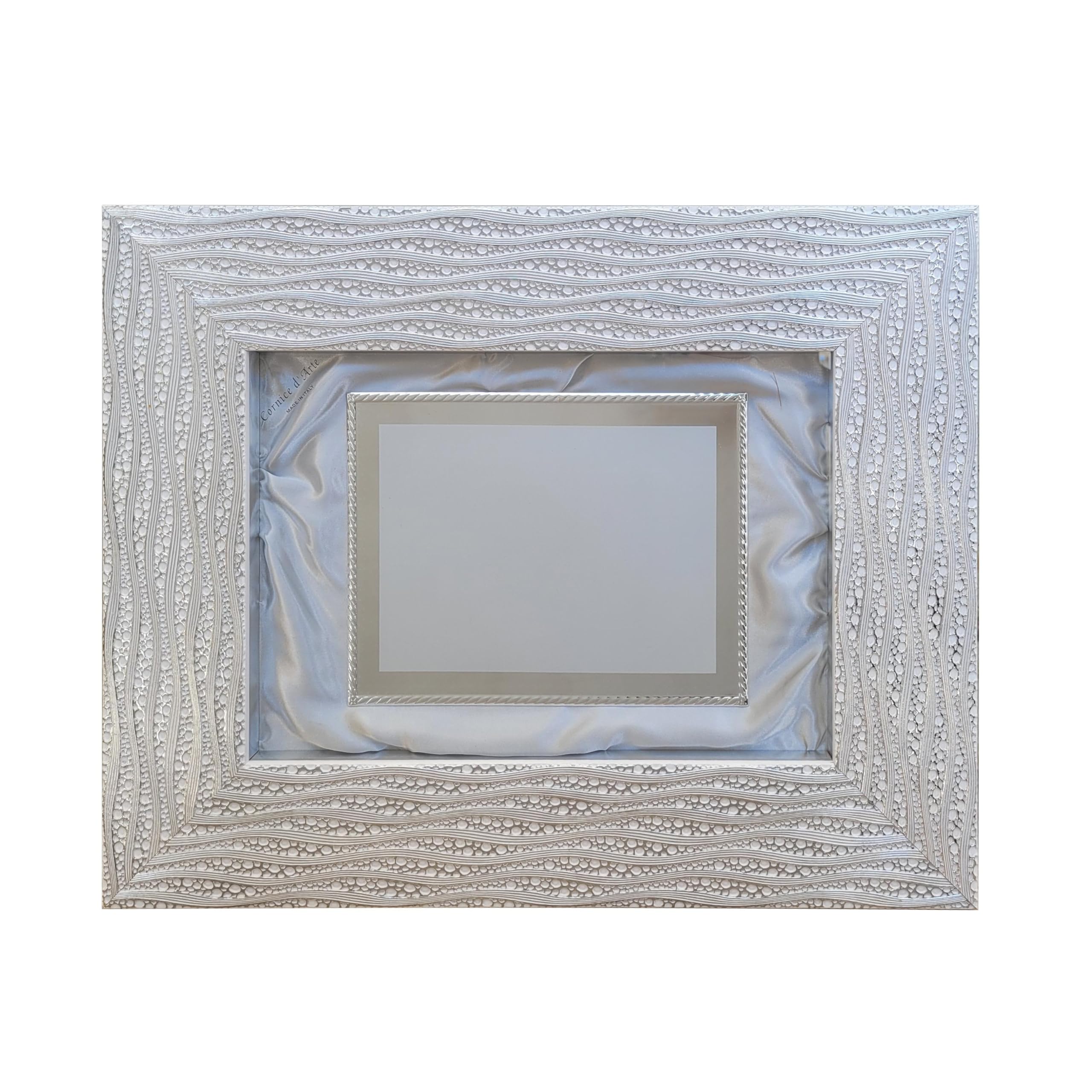 Generico SET TARGA PERSONALIZZABILE IN METALLO CON CORNICE ARTIGIANALE IN LEGNO (bianco-argento)