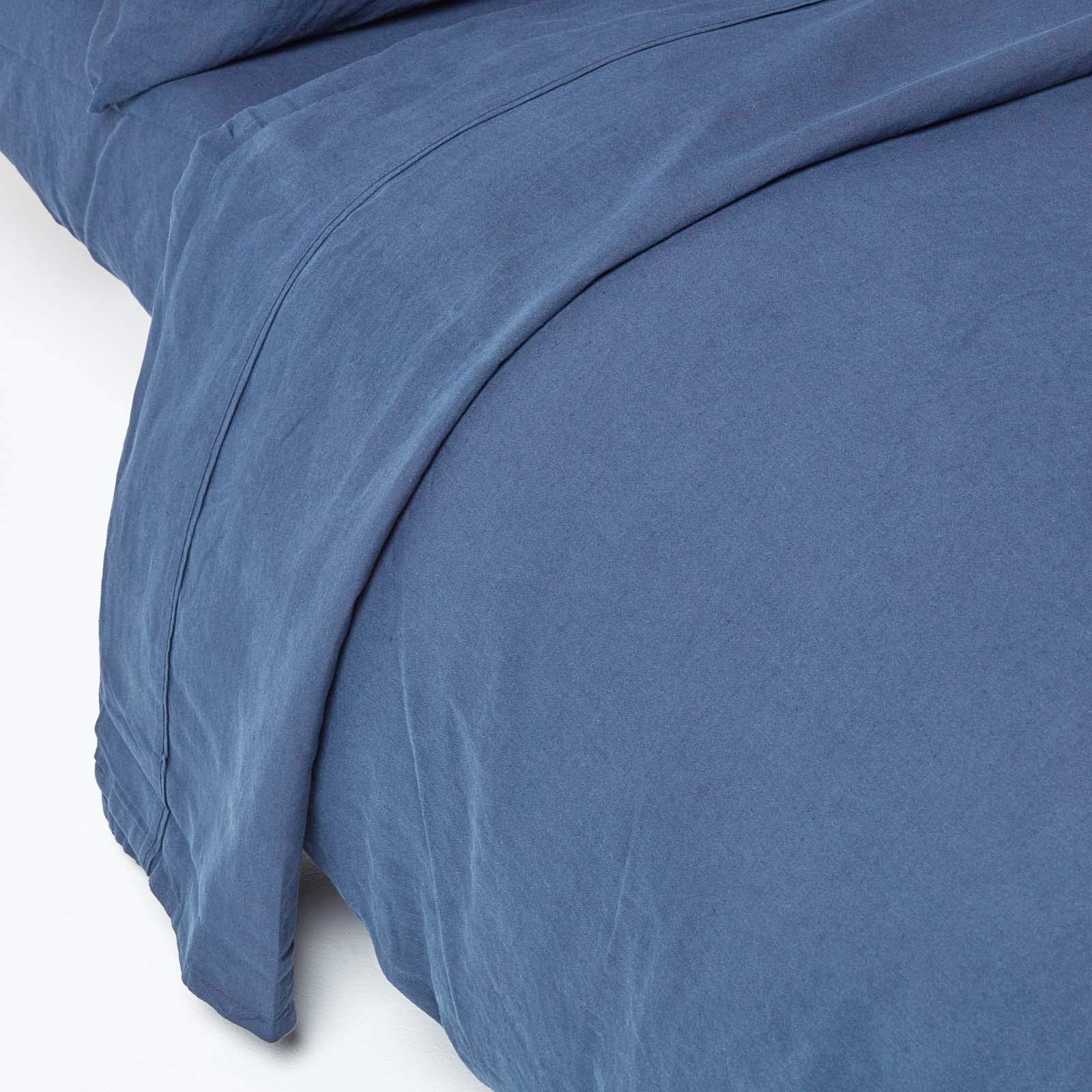 Homescapes Blue Luxury Soft Linen Flat Sheet Plain Navy Textured Linen Sheet Natural French Flax Fibre Linen & Pure 100% Cotton Blend Dark Single Size
