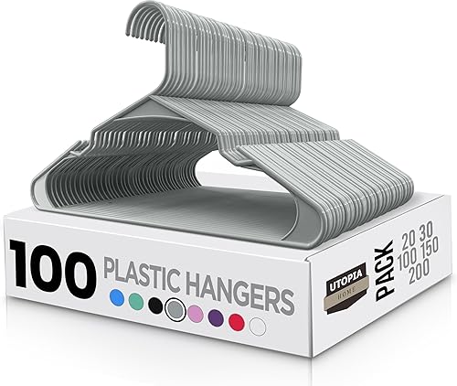 Vista 84 de Utopia Home - Perchas de plástico, paquete de 50 unidades, duraderas y fuertes, perfectas para ahorrar espacio, organizar armario con ranuras