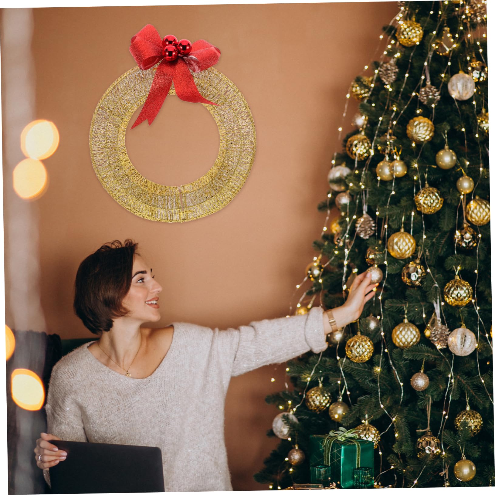 Festlicher Weihnachtskranz 40cm Metall Mit Led Beleuchtung Warmweiß Weihnachts Türdekoration Außen Innen Beleuchteter Türkranz Mit Goldener Schleife