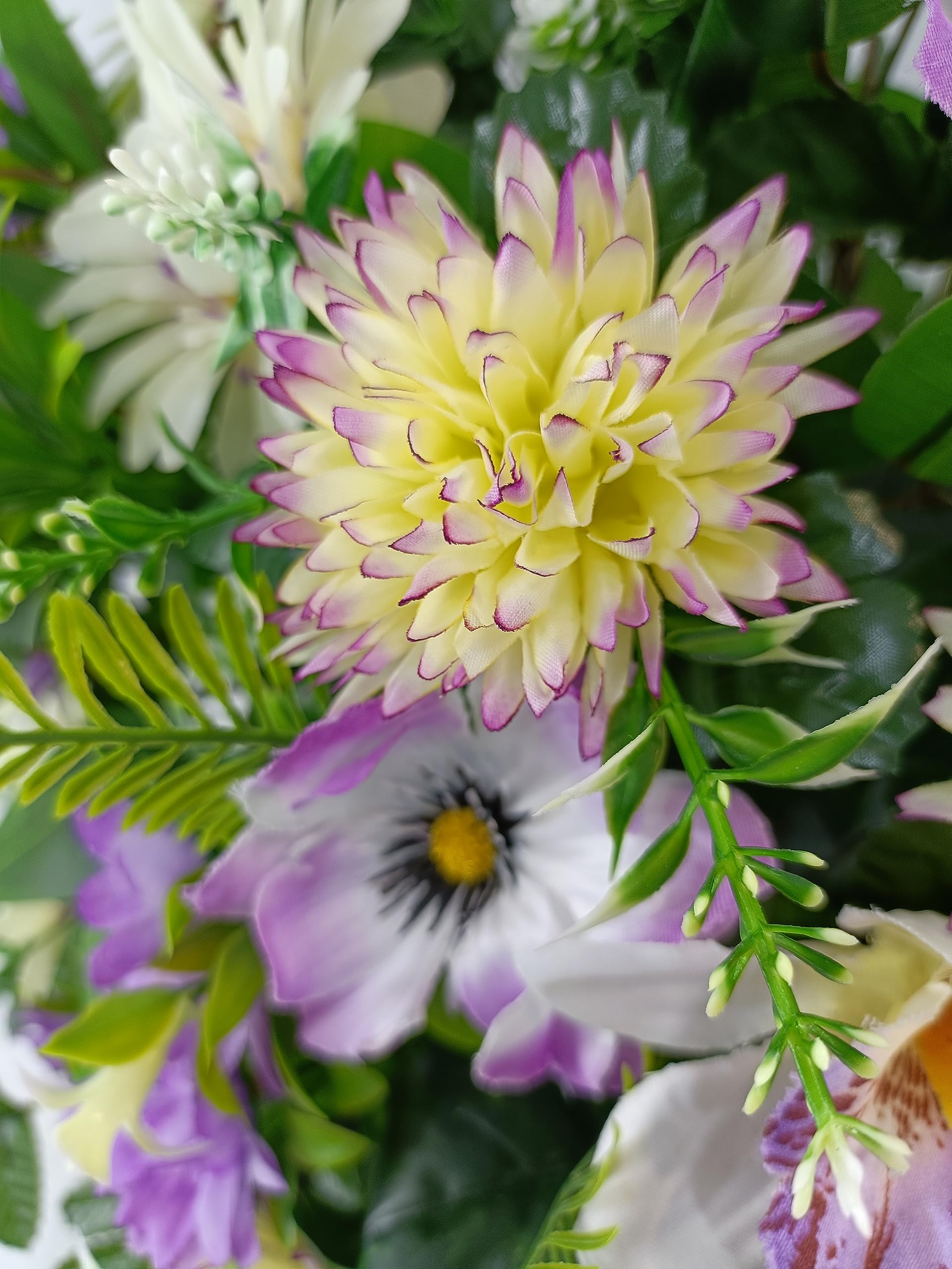DRW Centro Flores Artificiales Cementerio, Santos, Iglesias, Aniversarios, Ceremonias, Bodas Malva Morado con peonias, gerberas, Margaritas y orquideas 75x85x35 cm