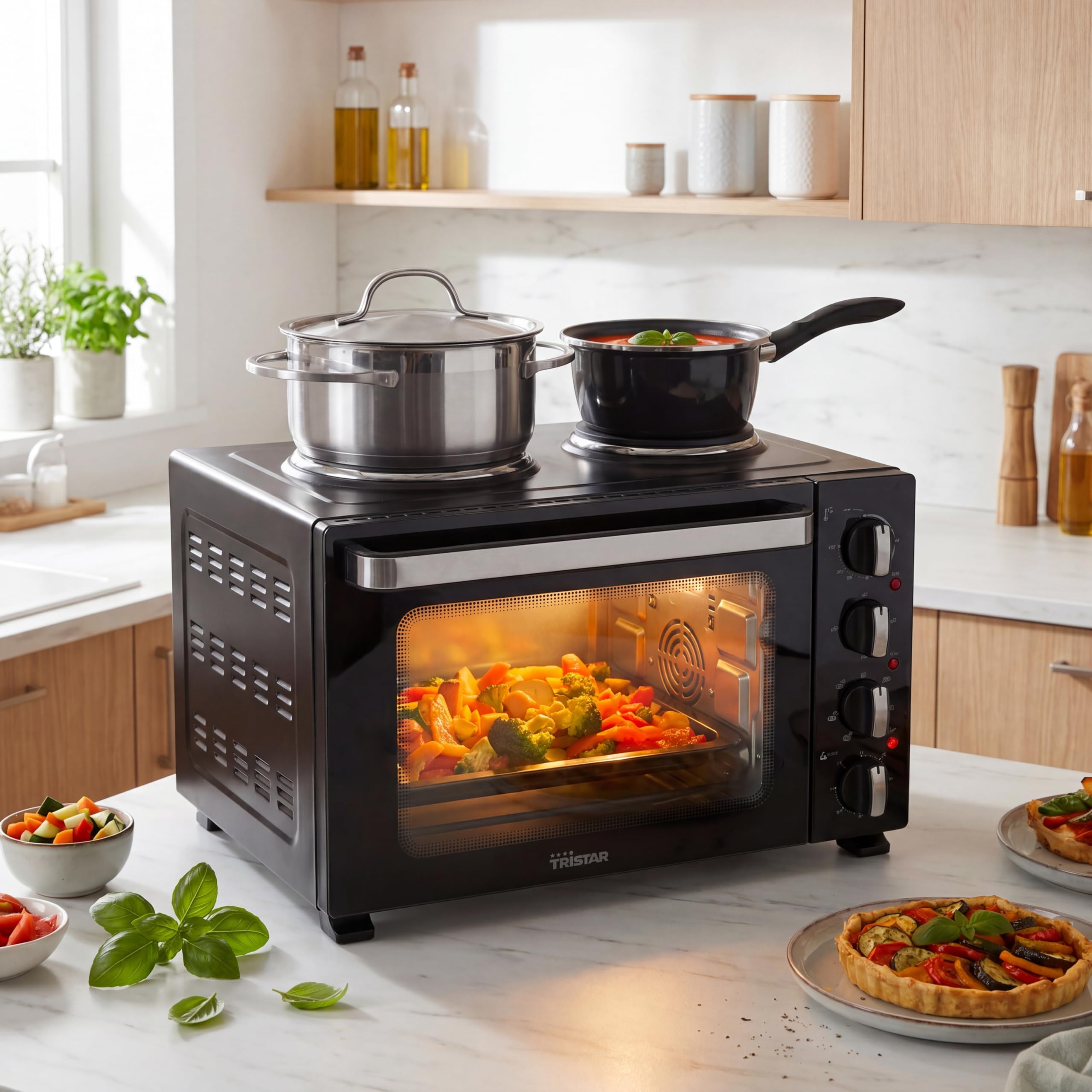 Tristar Forno a convezione con 2 piastre, capacità 35 L, 3200 W, struttura in acciaio, mini cucina compatta per pasti completi, OV-3670