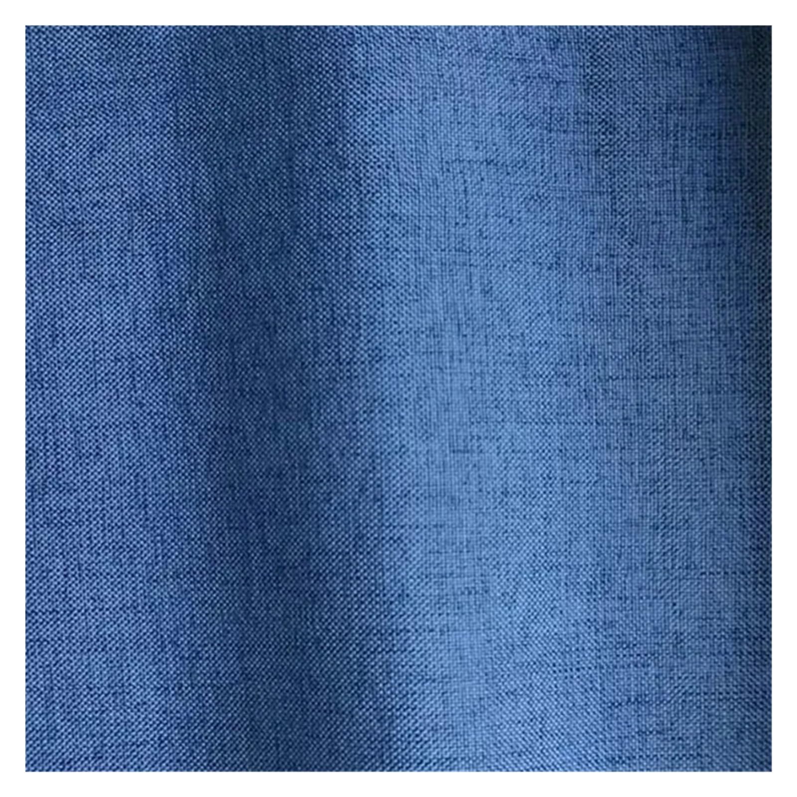 Rideau de porte beige occultant pour isoler le salon du froid et de la lumière
