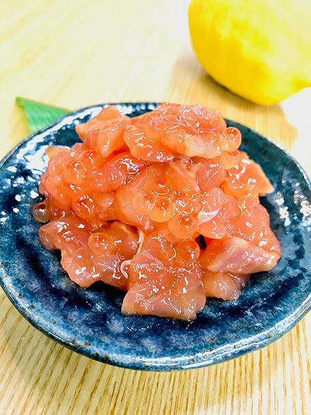 Amazon Kakiya 北海道産 佐藤水産 鮭ルイベ 漬け 500ｇ 天然鮭といくらを特製醤油で漬け込んだ北海道の美味しさ濃厚な旨みをご堪能下さい かきや No Kakiya 塩辛 珍味 通販