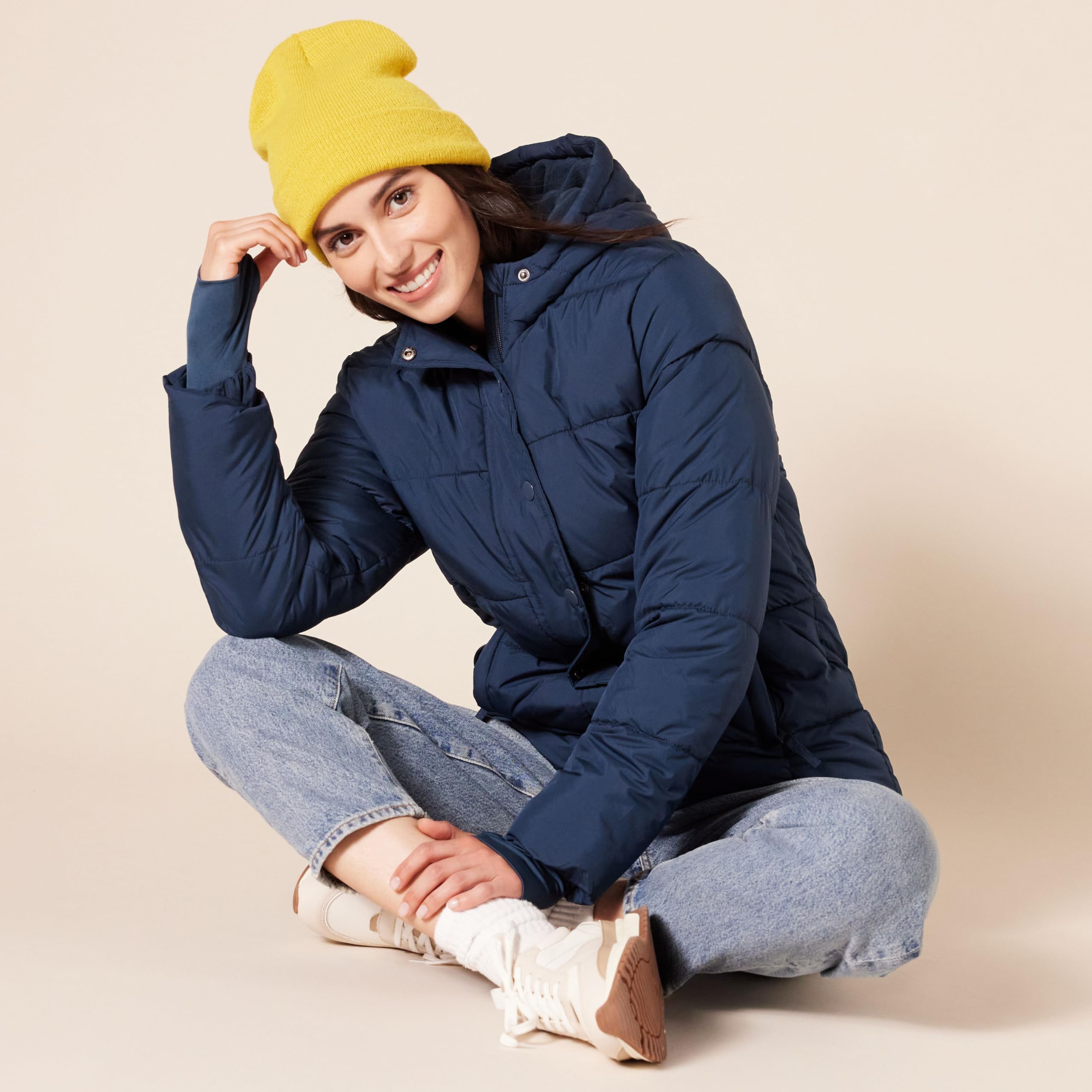 Amazon Essentials Piumino con Cappuccio a Maniche Lunghe Pesante (Taglie Forti Disponibili) Donna