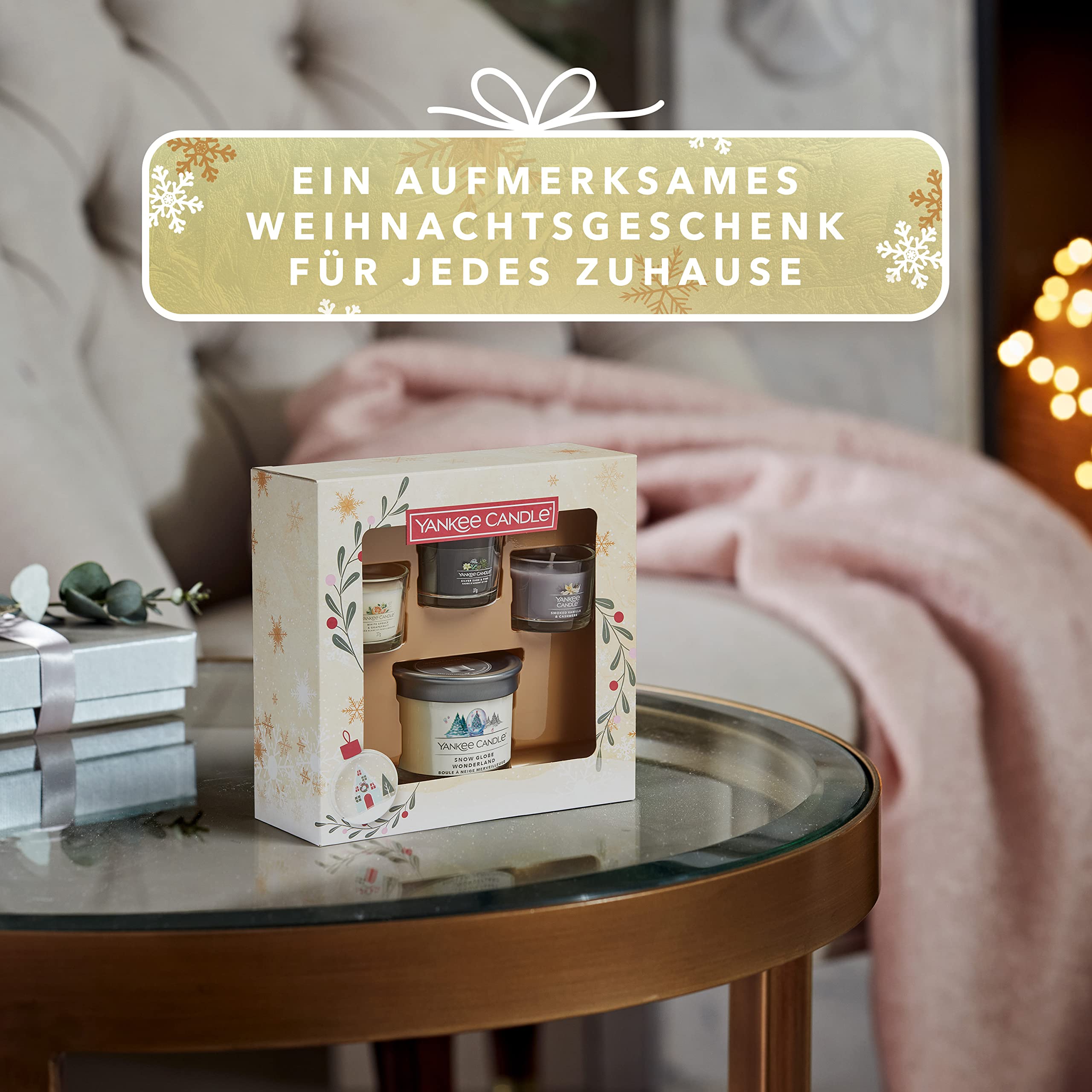 Yankee Candle Geschenk-Set 3 duftgefüllte Votivkerzen & 1 charakteristische kleine Kerze im Tumbler Schneekugel Wonderland Kollektion perfekte Geschenke für Frauen 1716529E