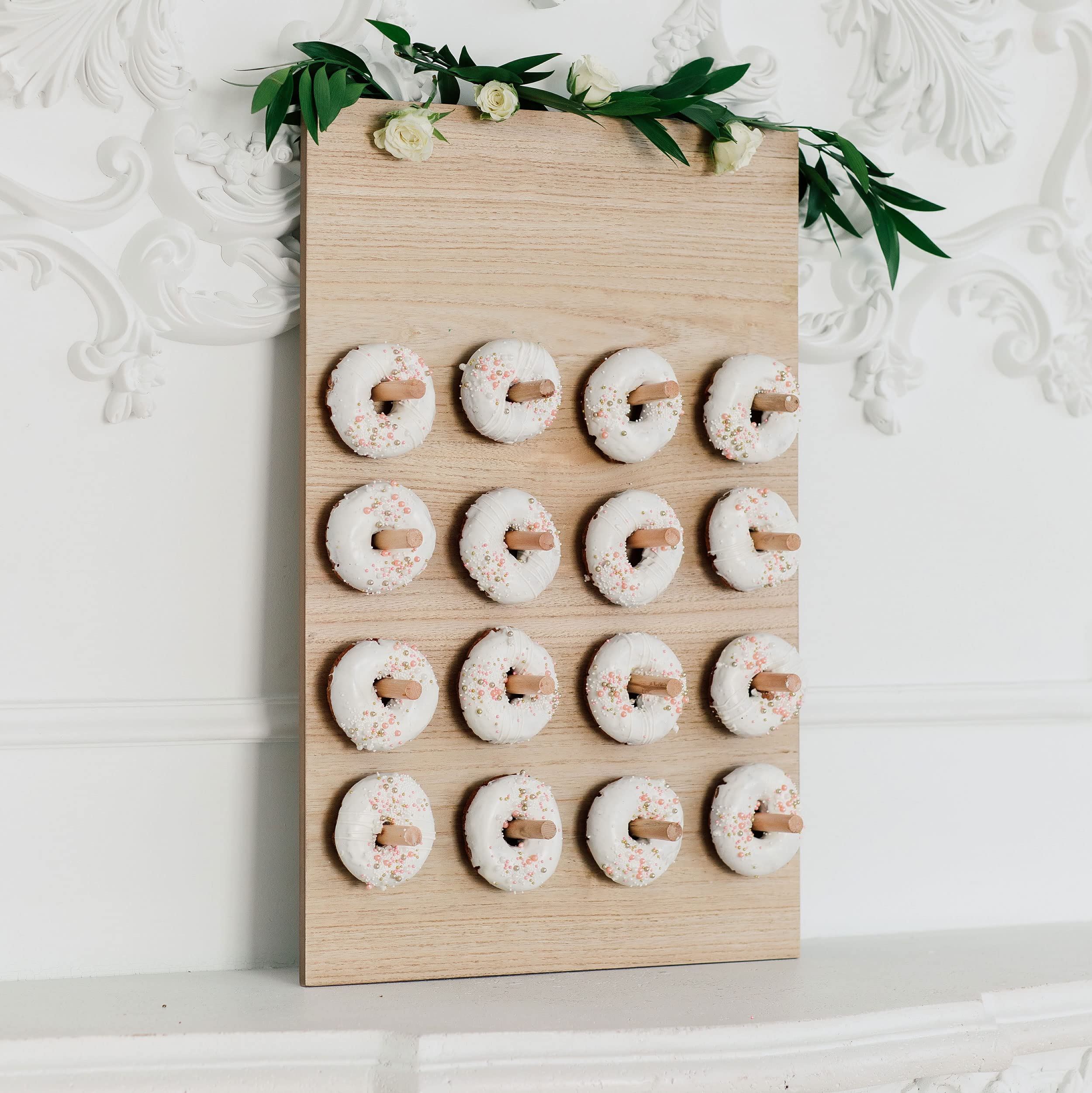 WEDDINGSTAR Wooden Donut Wall Display - Non Customizable