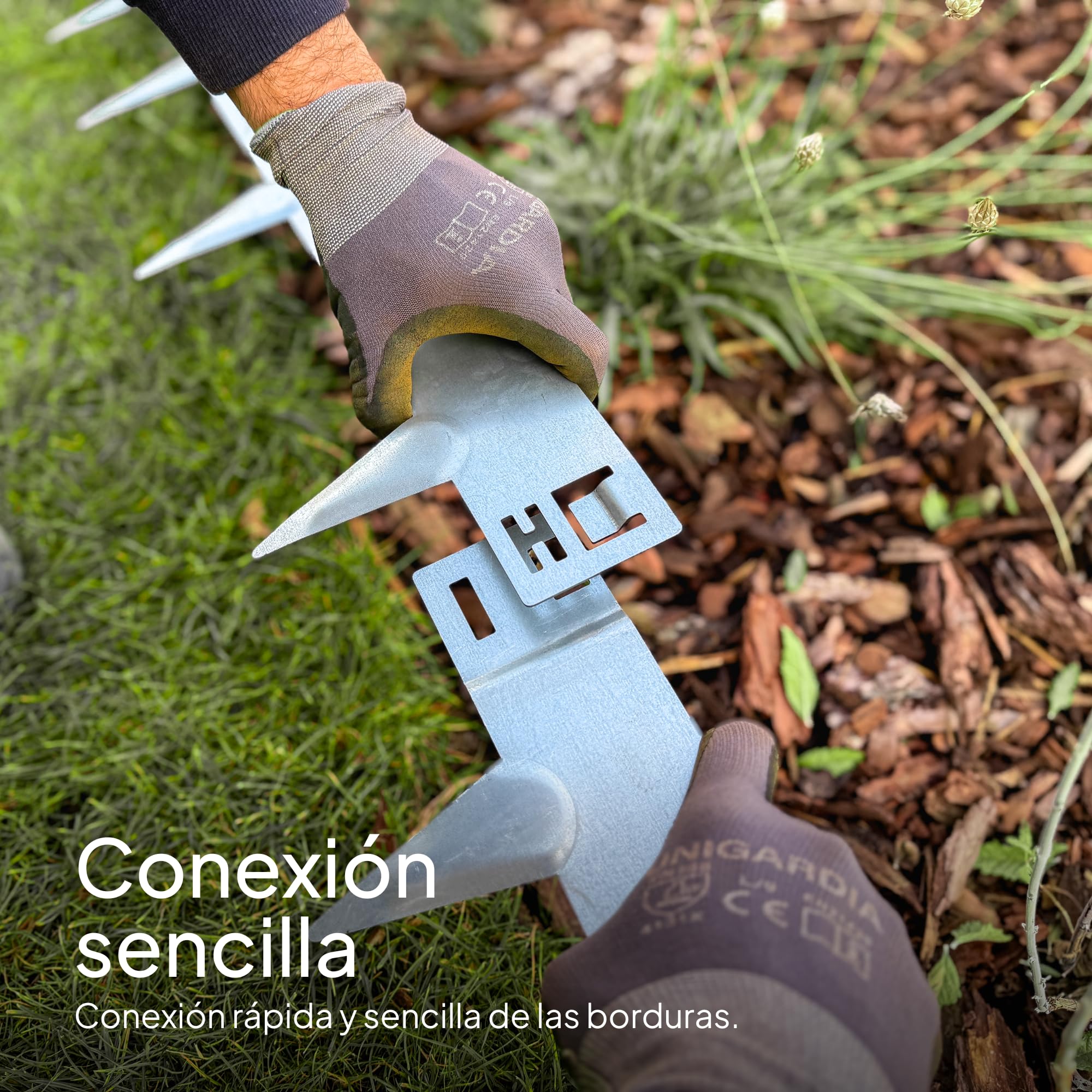 UNIGARDIA Borduras Jardín Flexible con Piquetas 10 m - Bordura Metálica de 15 cm de Altura - Fácil de Instalar - Separador Jardín Exterior con Guantes Incluidos - Acero Galvanizado