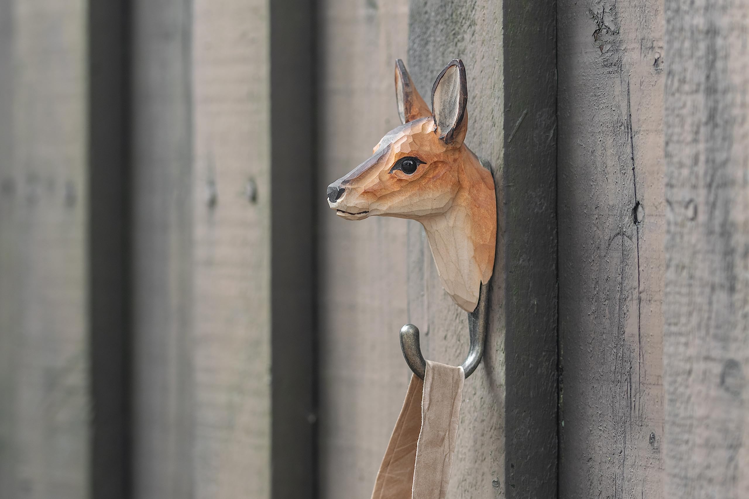 WILDLIFEGARDEN Wildlife Garden WG507 - Gancho de Madera y Metal Tallado a Mano, diseño de Animales