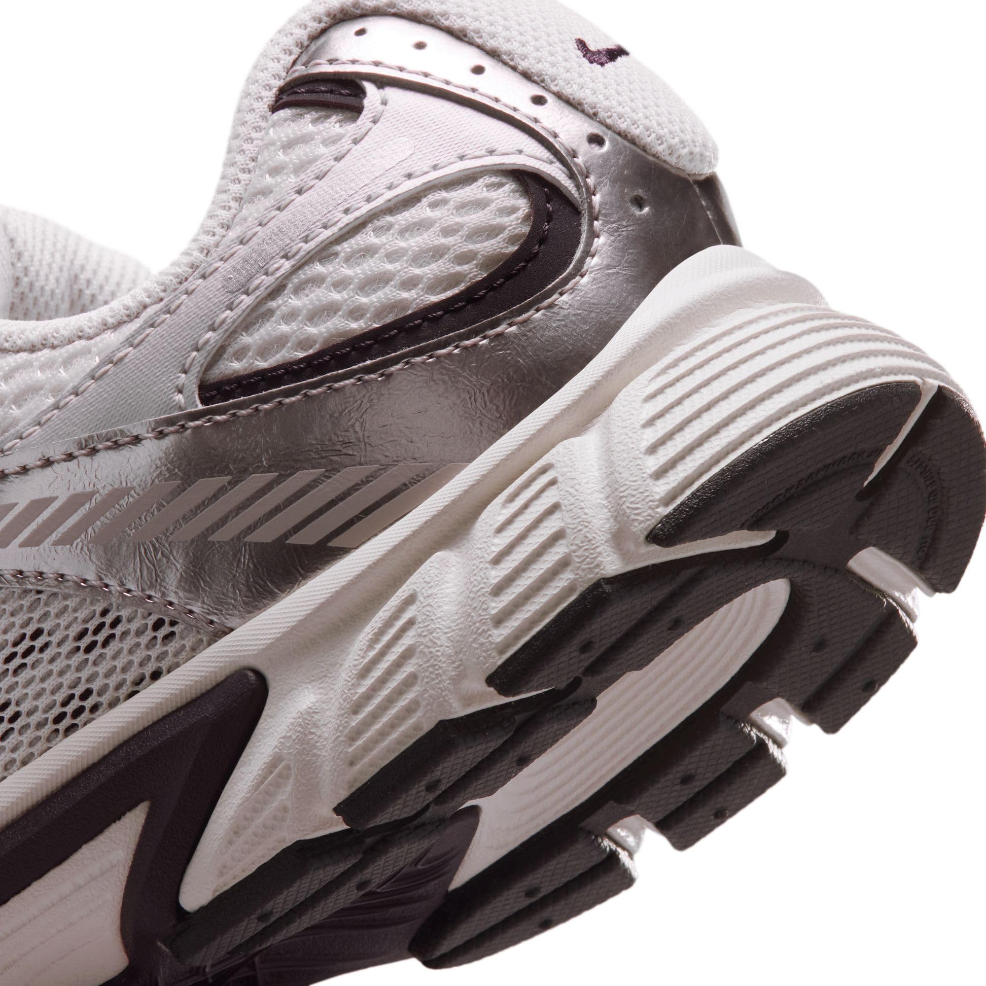 Nike V5 RNR BG buty dziecięce uniseks