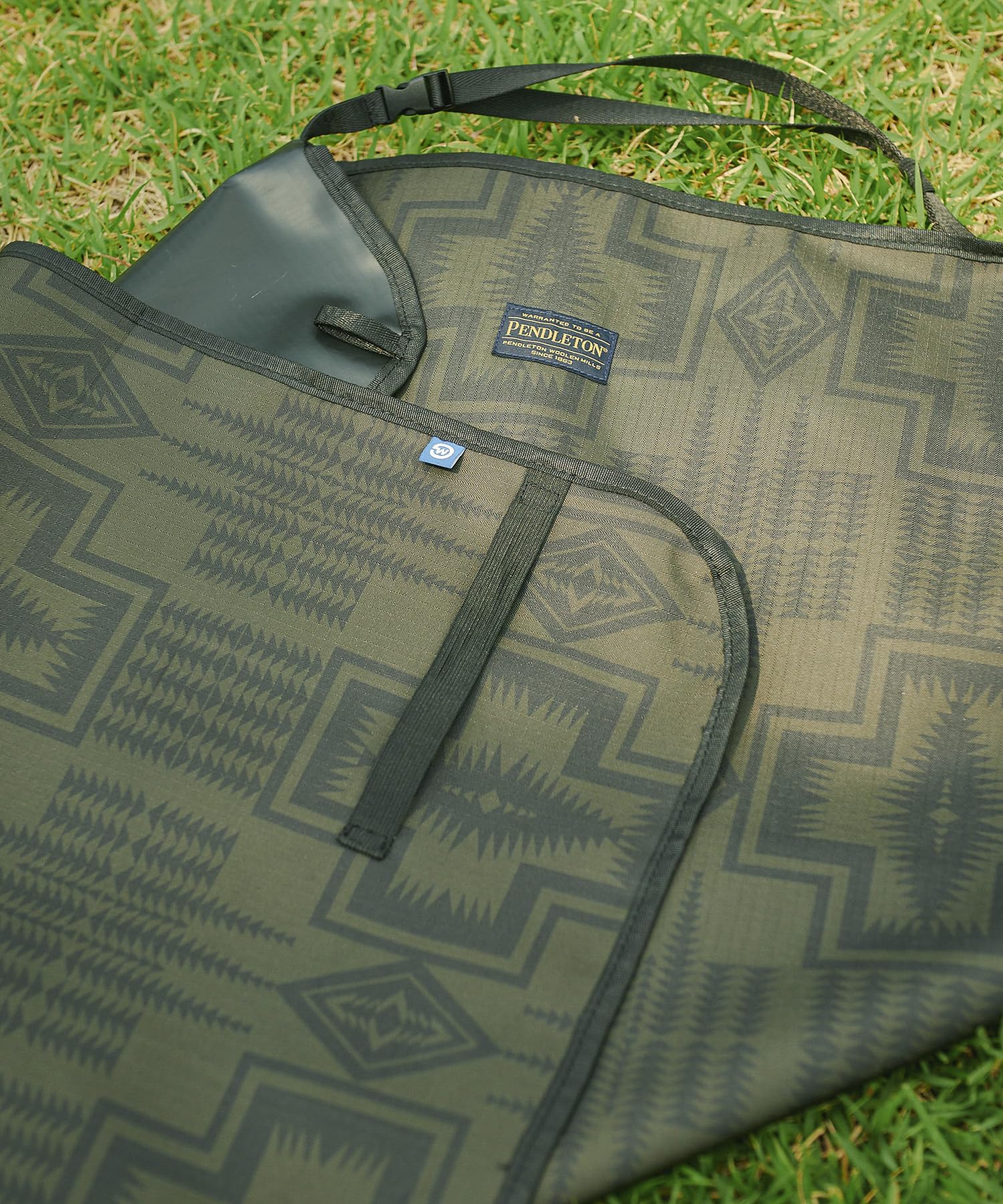 Gordon Miller x Pendleton 2-Way SEAT, Single : Amazon.com.au 