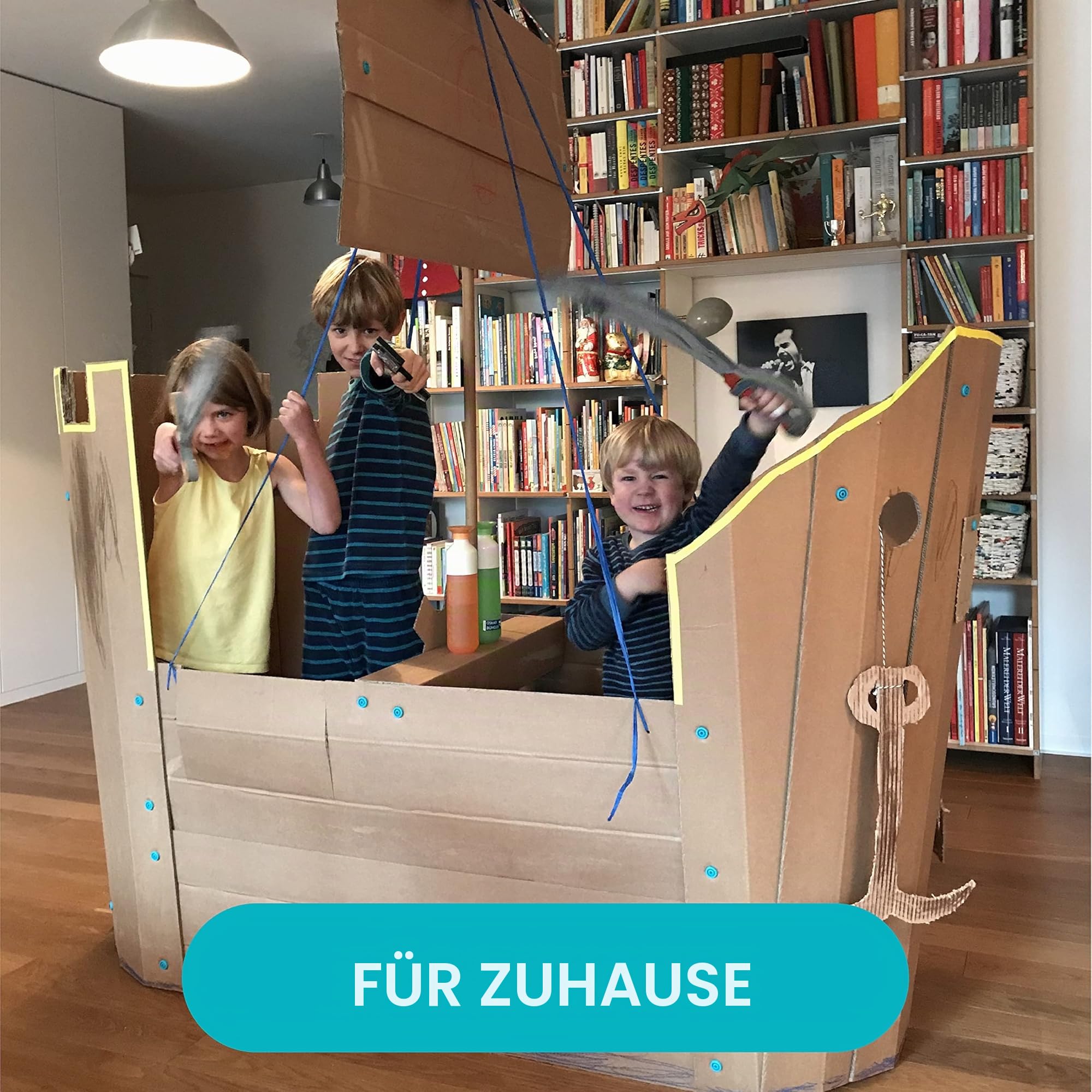 Makedo Explore | Werkzeugset aus recycelter Pappe im kleinen Werkzeugkasten (50 Teile) | STEM- und STEAM-Lernspielzeug für Zuhause und Schule