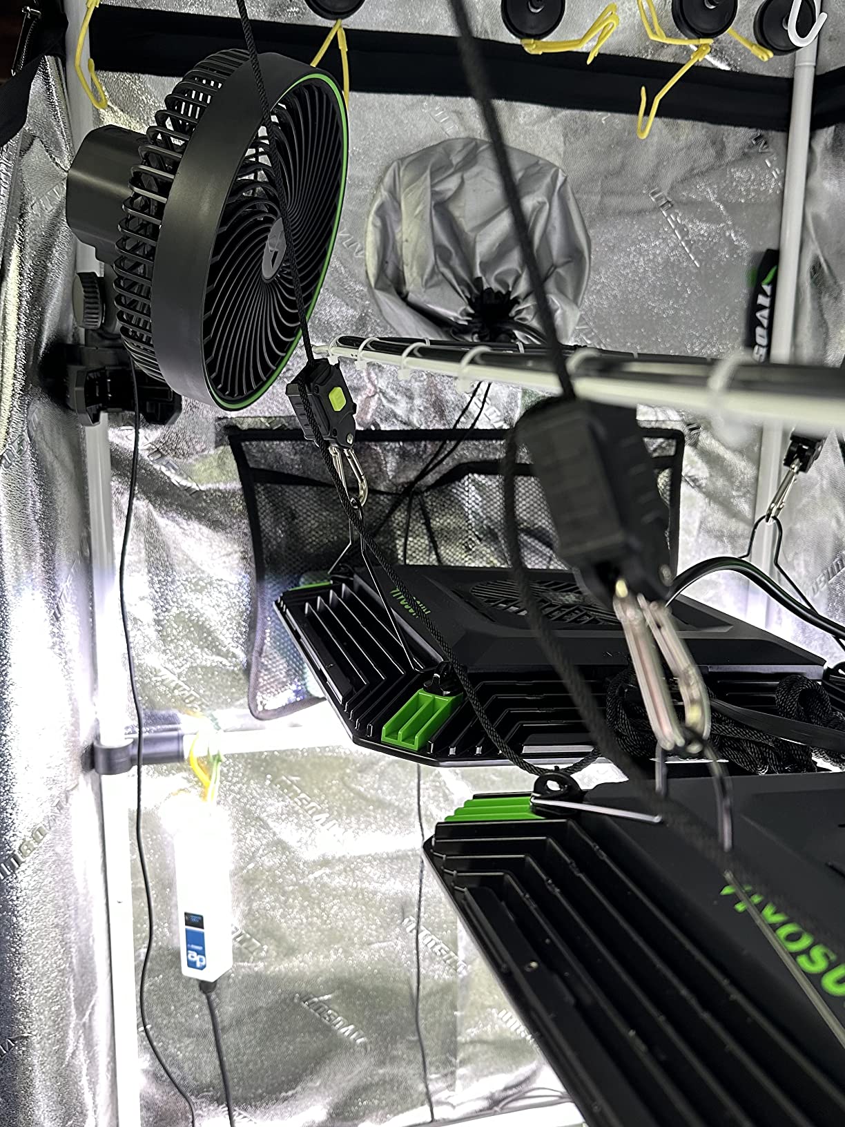 VIVOSUN AeroWave E6 Gen2 Growzelt-Clip-Ventilator150 mm, EC-Motor, Smarte WLAN-Steuerung,10-stufiger & 2 Modi, automatischer oszillierender Ventilator, Luftzirkulator für Growbox, Timer, IP54 2er-Pack