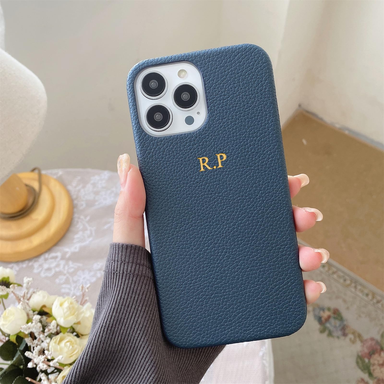 ZIPULIS Personalise Gold Silver Initial Letters Pebble Leather Case for iPhone 17 15 14 16 Pro max 13 17 Pro 17air Xs Max 12 11 XR 14 15 16 Plus