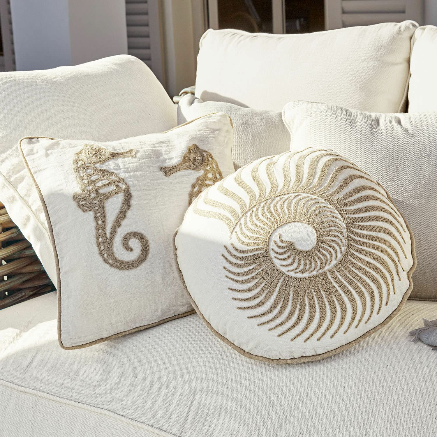 Loberon Bristol Coppia di Cuscini - Tessuto in Lino Naturale - Ricamato a Mano, Bianco/Talpa