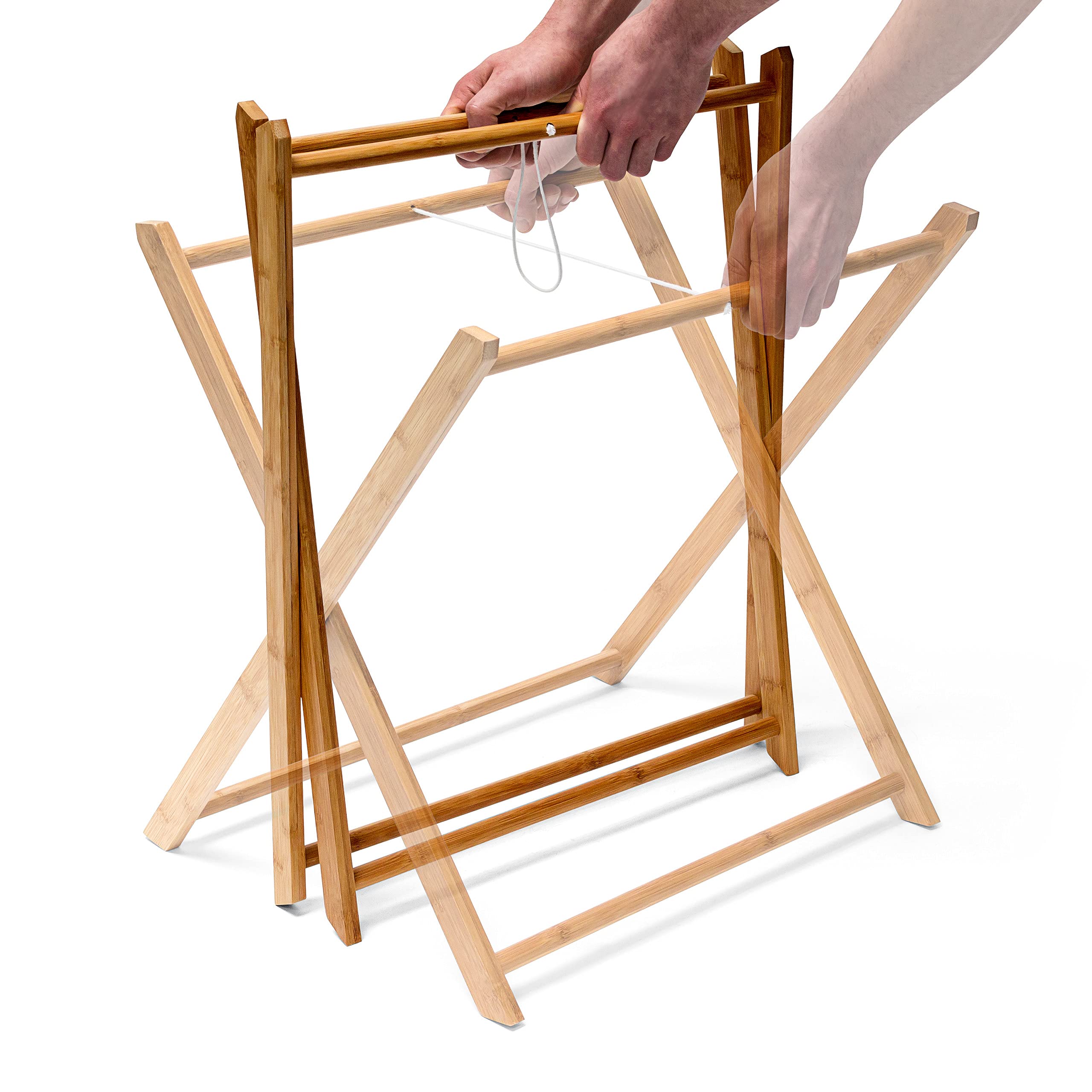 Relaxdays Table d'appoint pliante, avec tablette, table de salon basse, en bambou, H x L x P : 63,5 x 55 x 35 cm, nature