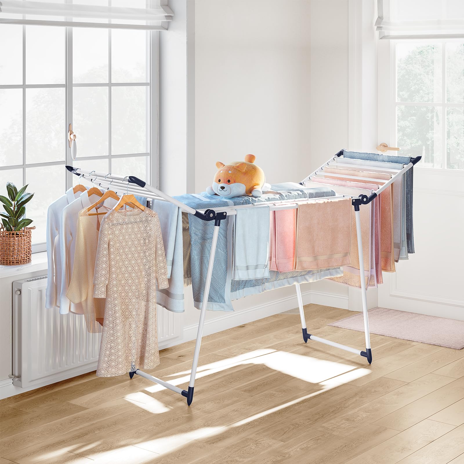 SYKIARIOL Étendoir à Linge Intérieur Pliable - Séchoir à Linge Intérieur sur Pied Pliable, Etendoir Linge Solide et Inoxydable - 175 x 105 x 60 cm - pour vêtements, Serviettes et draps(Blanc)