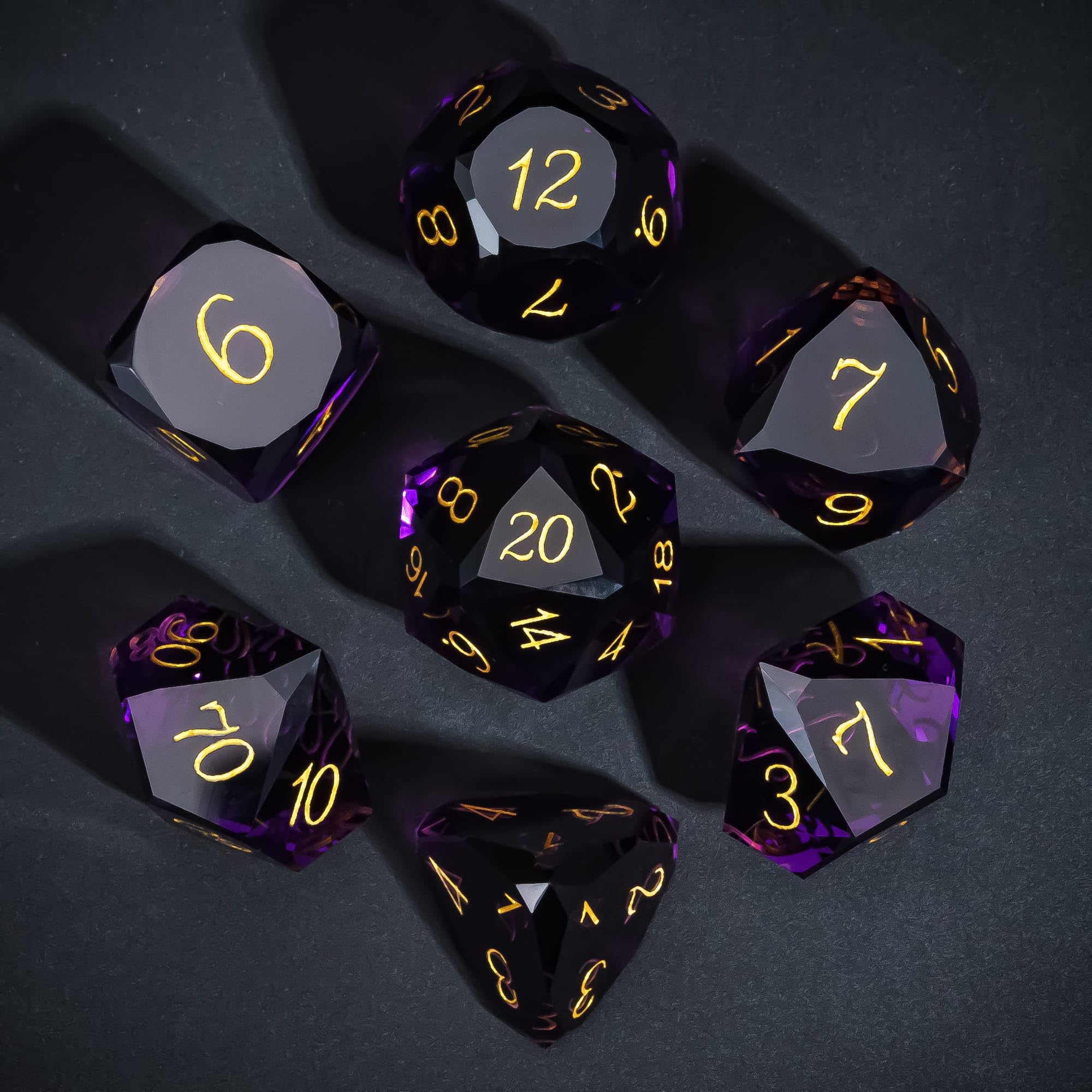 UDIXI 7-Piece Glass Dice Set D&D, MultiFaceted Diamond-Cut Glass DND Dice for RPG Tabletop Games (Purple)
