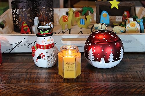 Miniatura 2 de Just Makes Scents - Vela de soja mezclada Yuletide  Fragada con frutas cítricas navideñas y especias  Vertida a mano en los Estados Unidos por Just