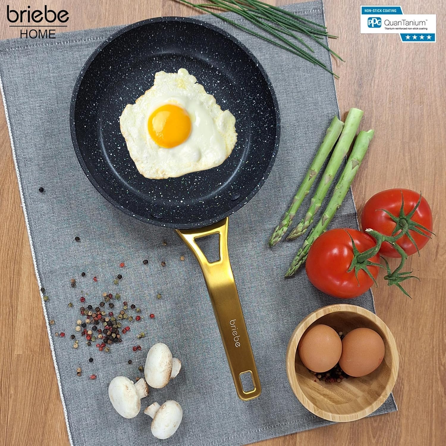 briebe Black Titanium Casserole de Cuisine Induction Antiadhésive en Titane 16 cm Fonte d'Aluminium, Revêtement sans PFOA, Couvercle en Verre, Poignées Amovibles en Silicone, Vitrocéramique, Four